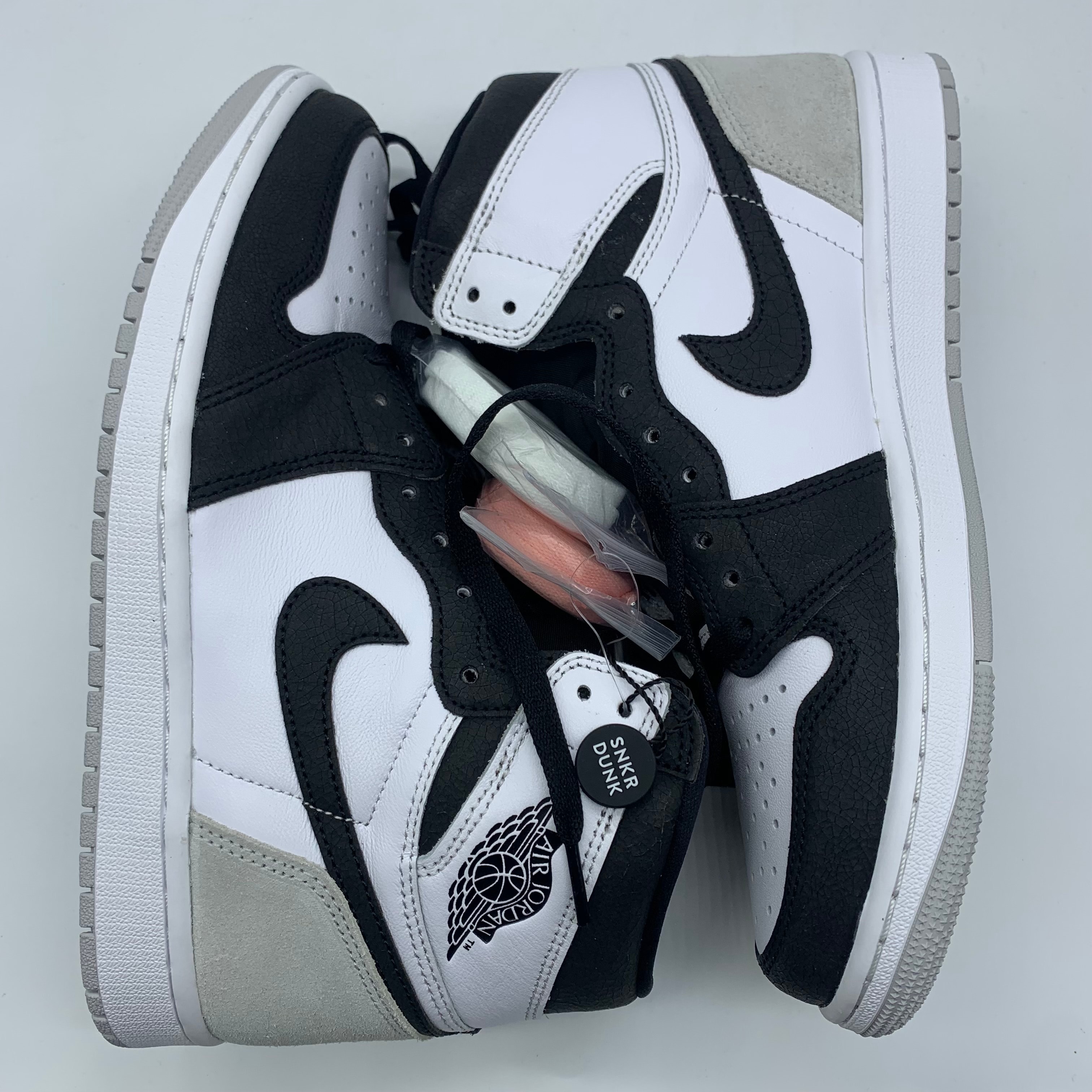 Nike Air Jordan 1 High OG "Bleached Coral"