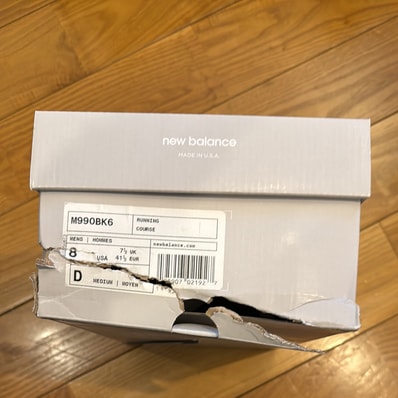 New Balance 990V6 "Black" (Heel NB Logo)