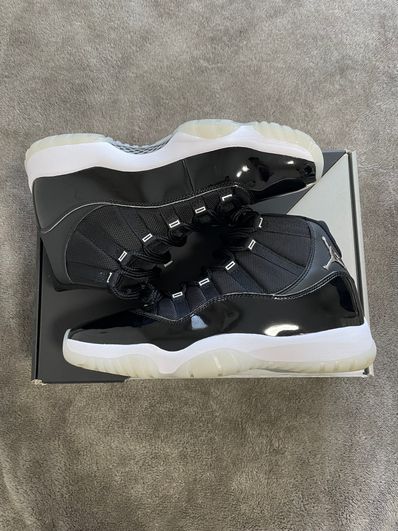 Nike Air Jordan 11 "Jubilee"