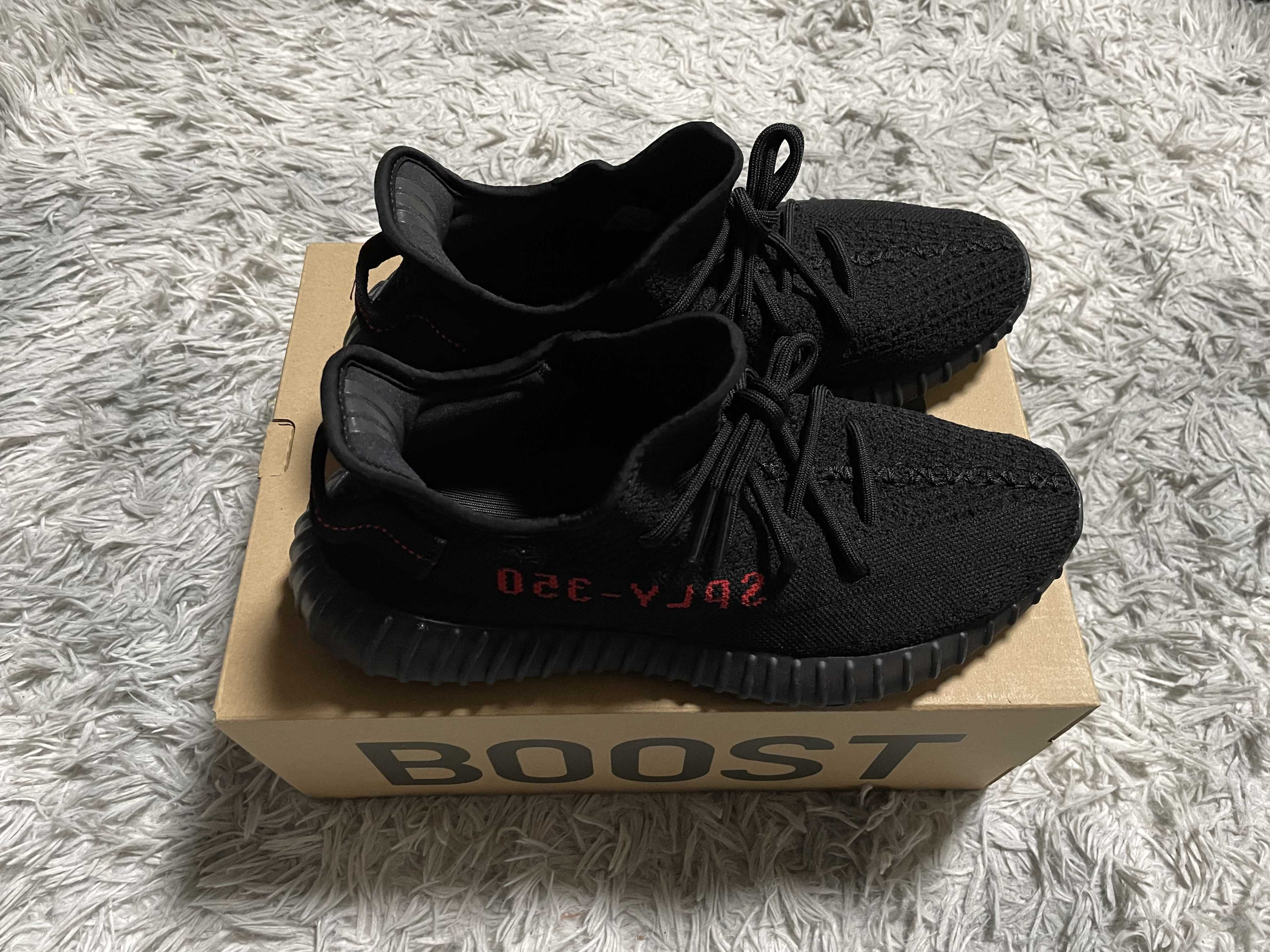 adidas YEEZY Boost 350 V2 "Core Black/Red" (2020)