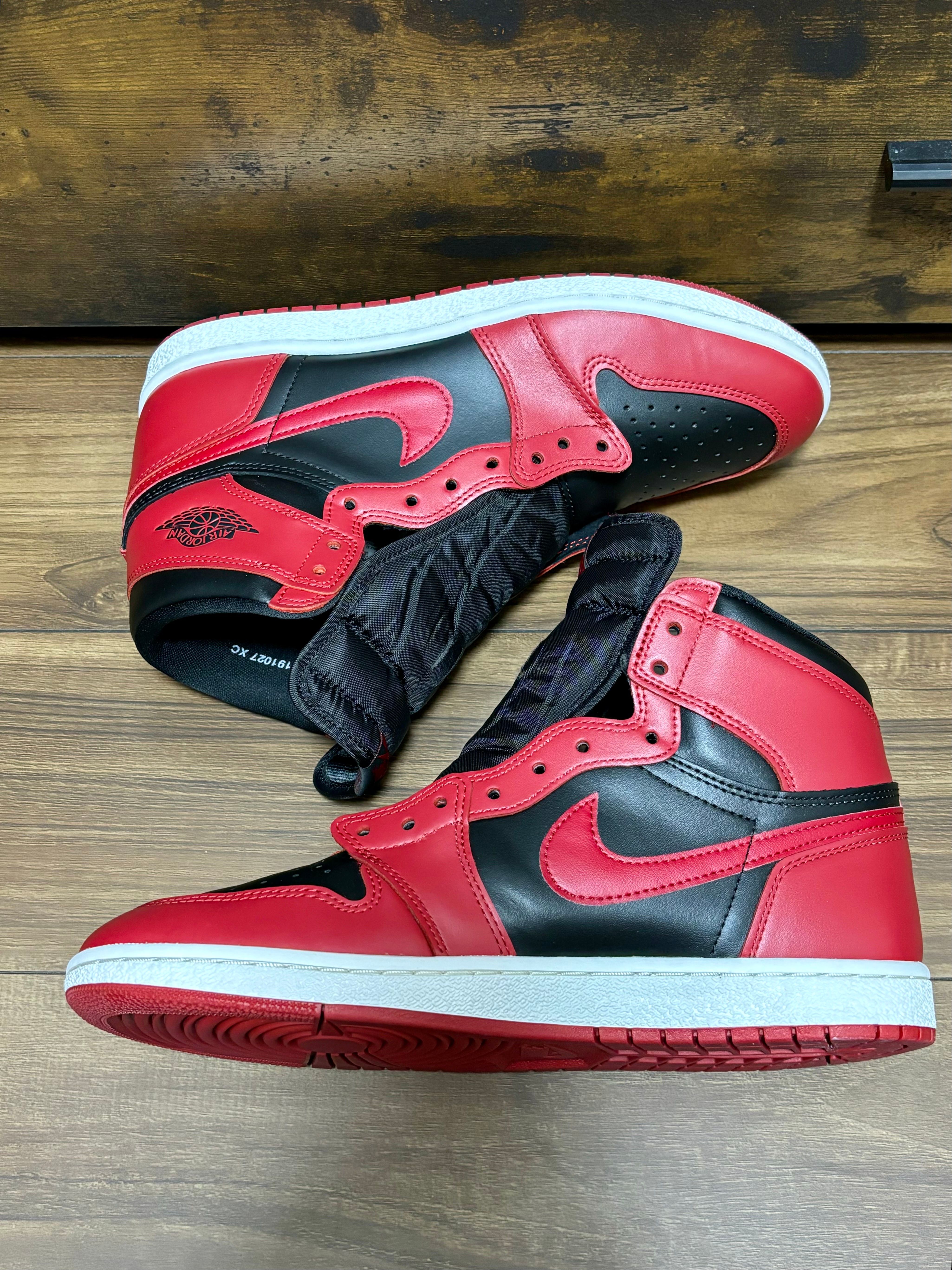 Nike Air Jordan 1 High ’85 "Varsity Red"