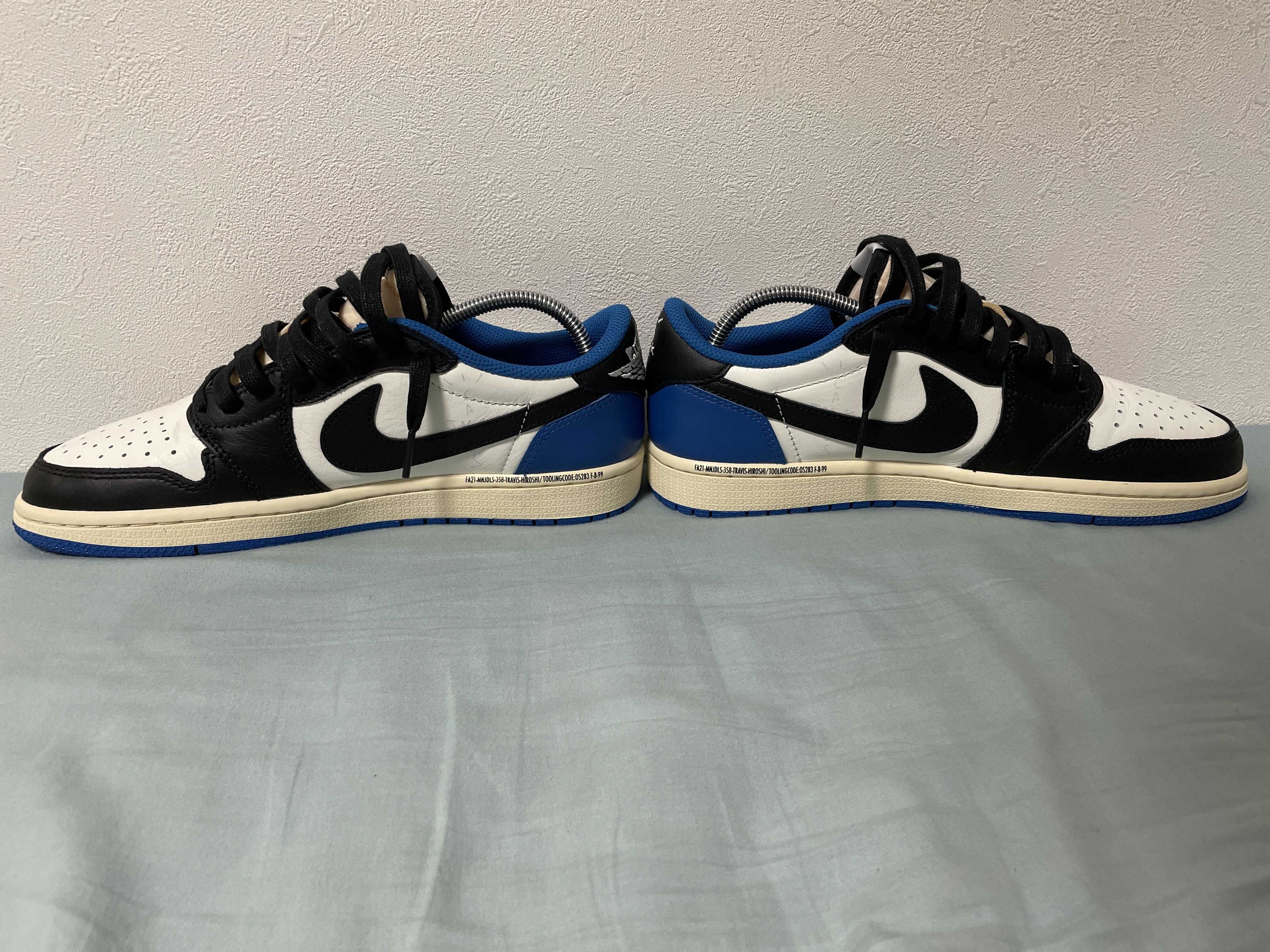 Travis Scott × fragment design × Nike Air Jordan 1 Low OG SP "Military Blue"
