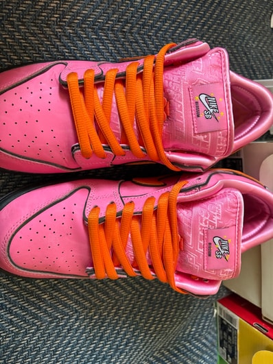 The Powerpuff Girls × Nike SB Dunk Low Pro QS "Blossom"