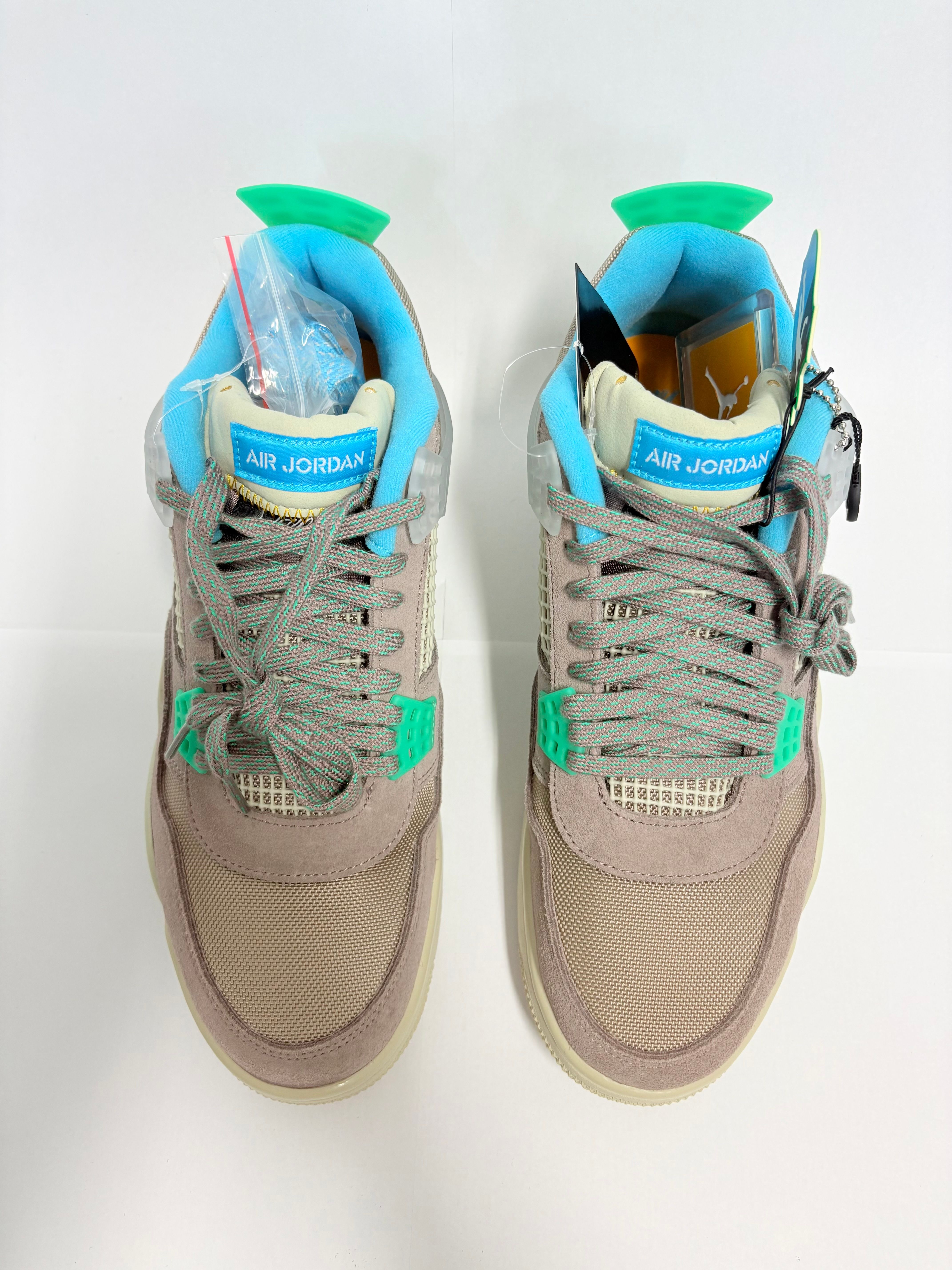UNION × NIKE AIR JORDAN 4 SP "TAUPE HAZE"