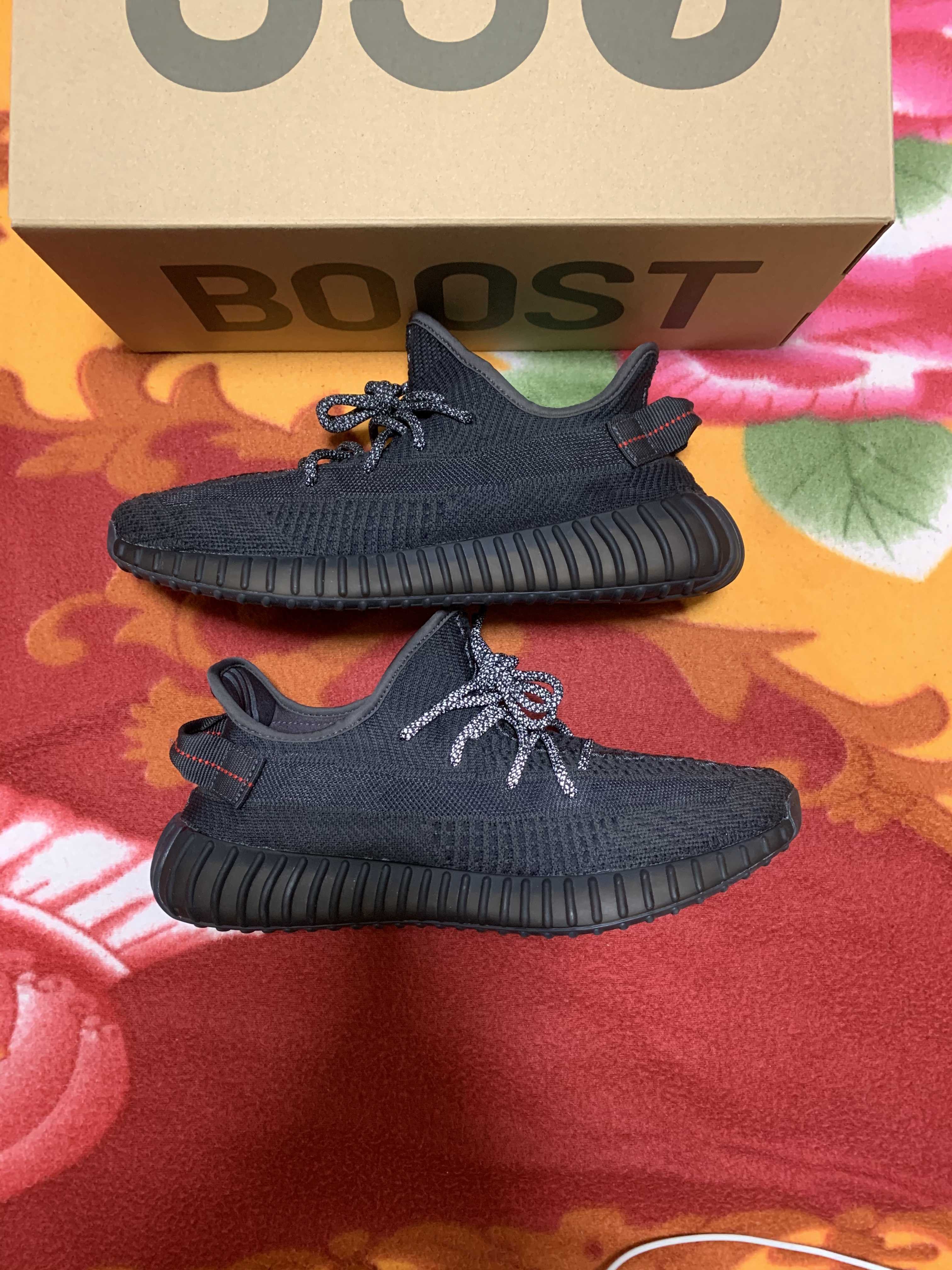 adidas YEEZY Boost 350 V2 "Black"
