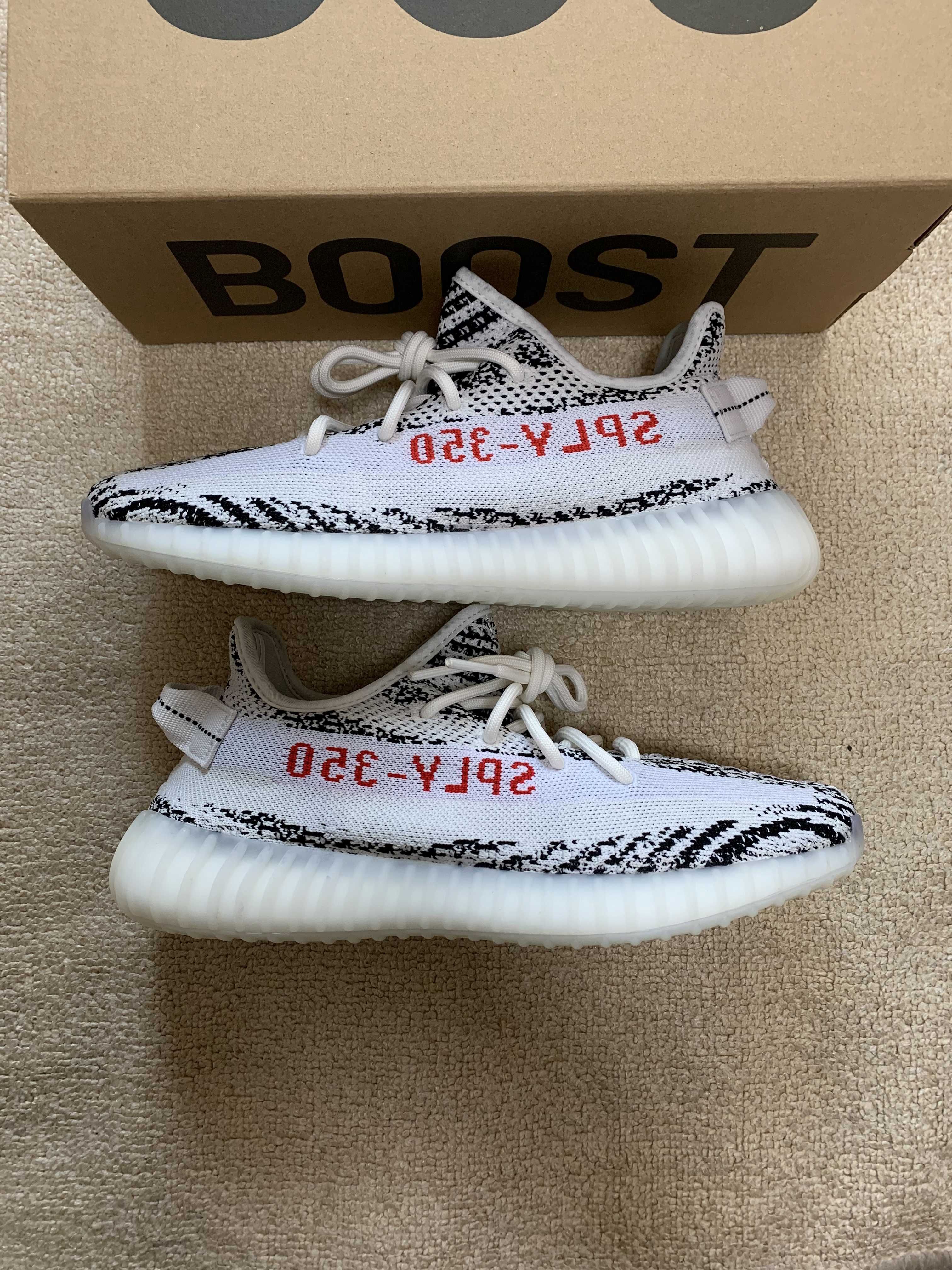 adidas YEEZY Boost 350 V2 "Zebra"