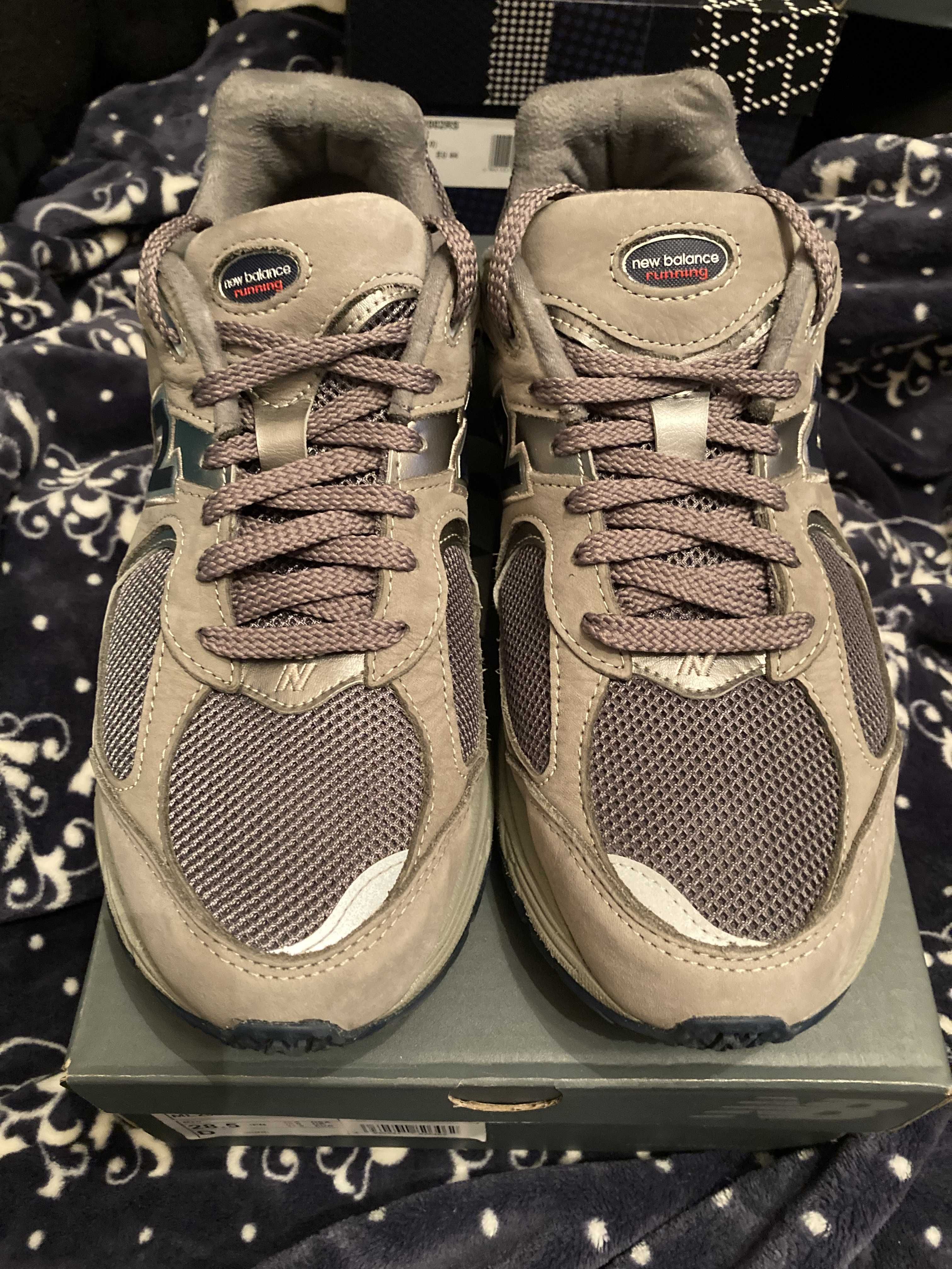 New Balance 2002R "Gray"