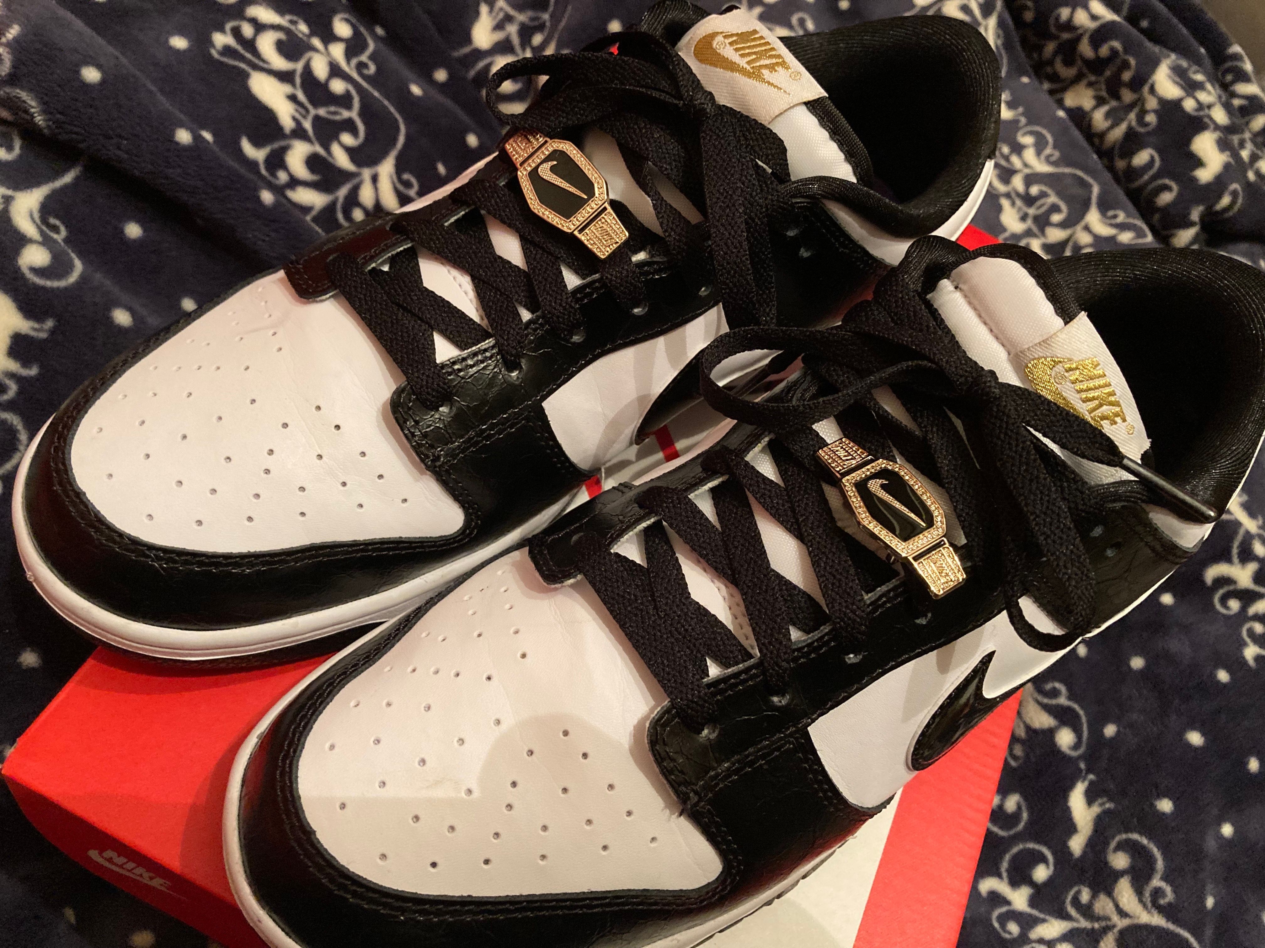 Nike Dunk Low Retro SE "World Champ/Black and White"