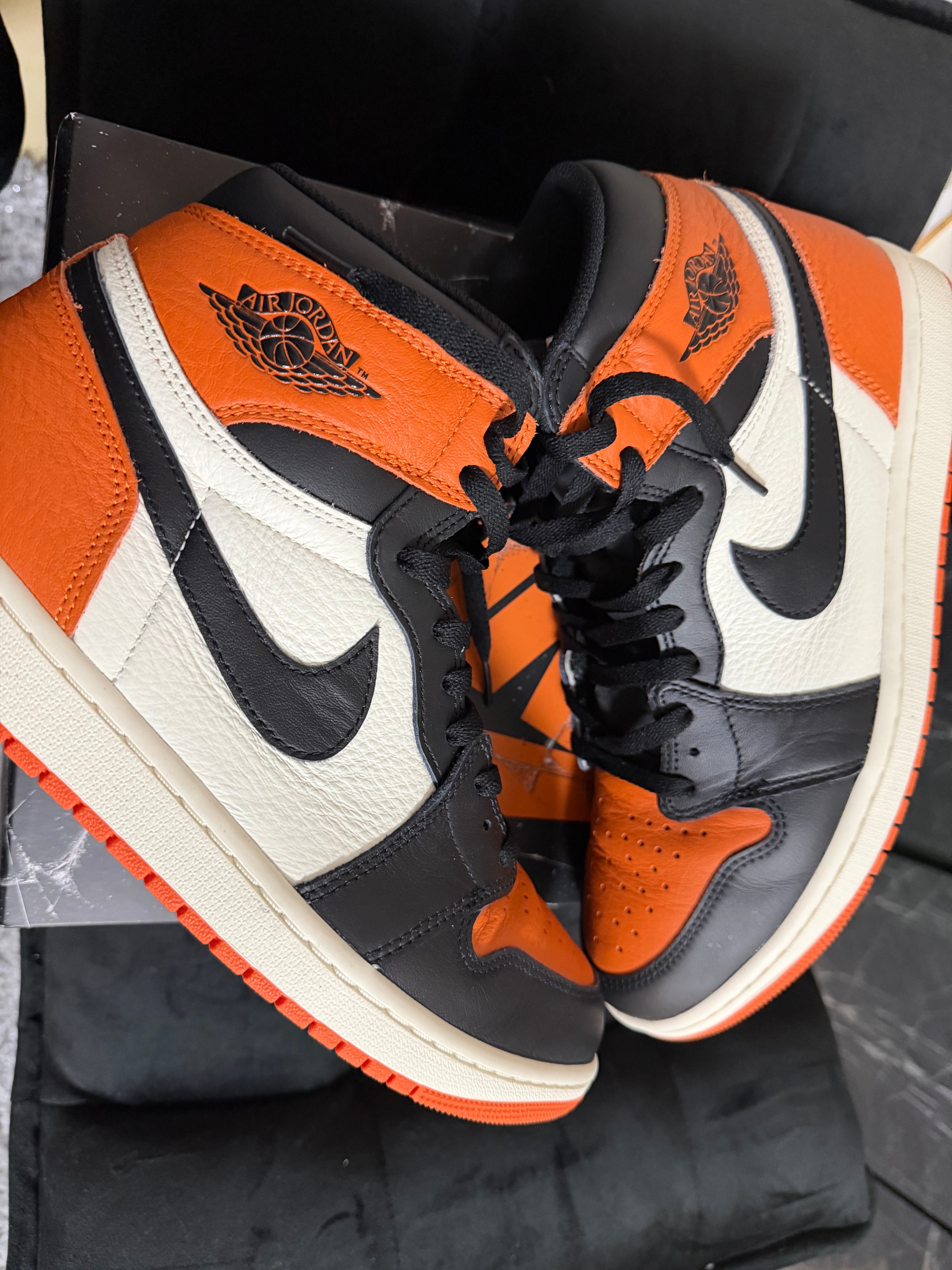 ジョーダン エアジョーダン1 (JORDAN Air Jordan 1) の新作・中古通販