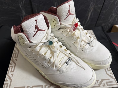 Nike Air Jordan 5 Retro El Grito "Sail and Dark Pony"