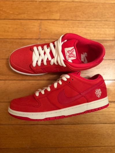 Girls Don't Cry × Nike SB Dunk Low Pro QS "Red" / VERDY