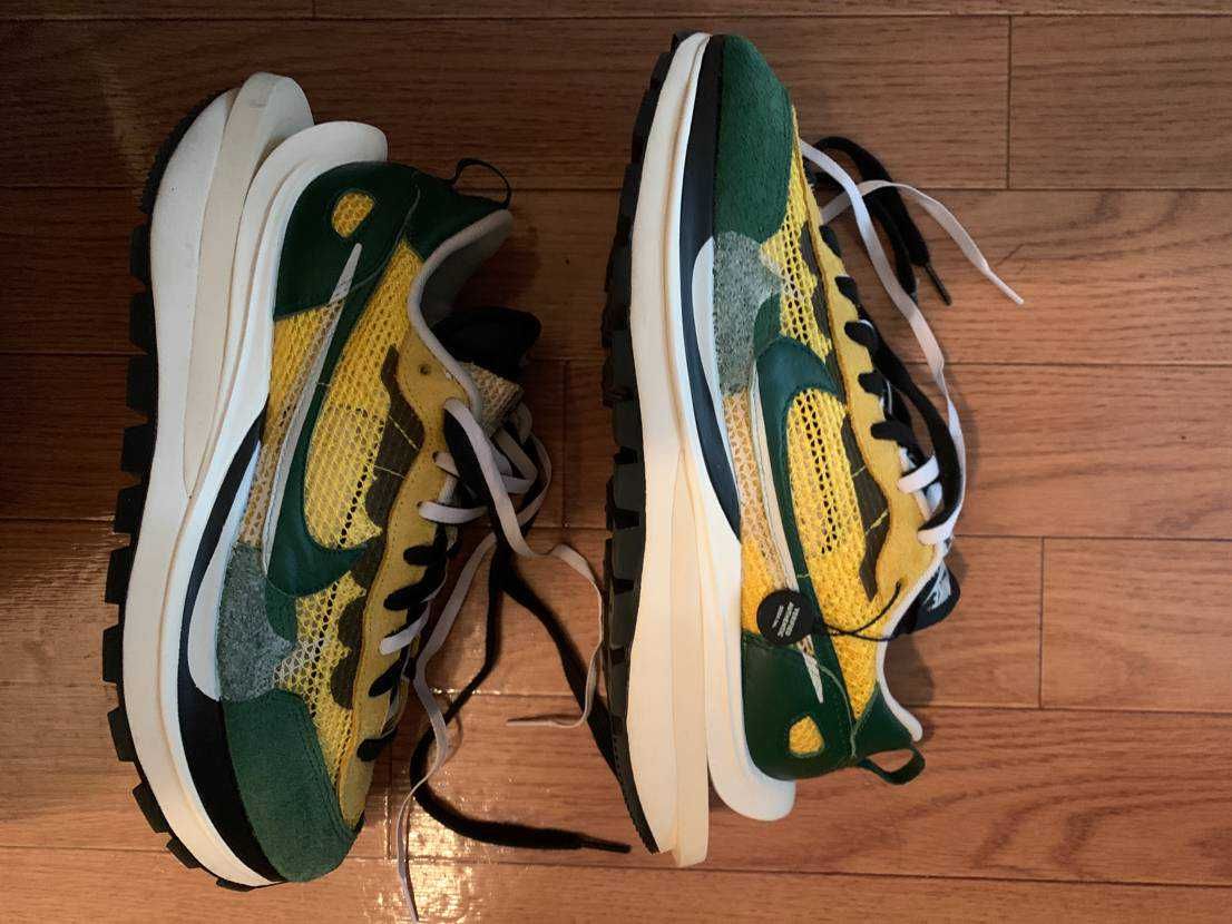 sacai × Nike Vapor Waffle "Tour Yellow/Stadium Green-Sail"