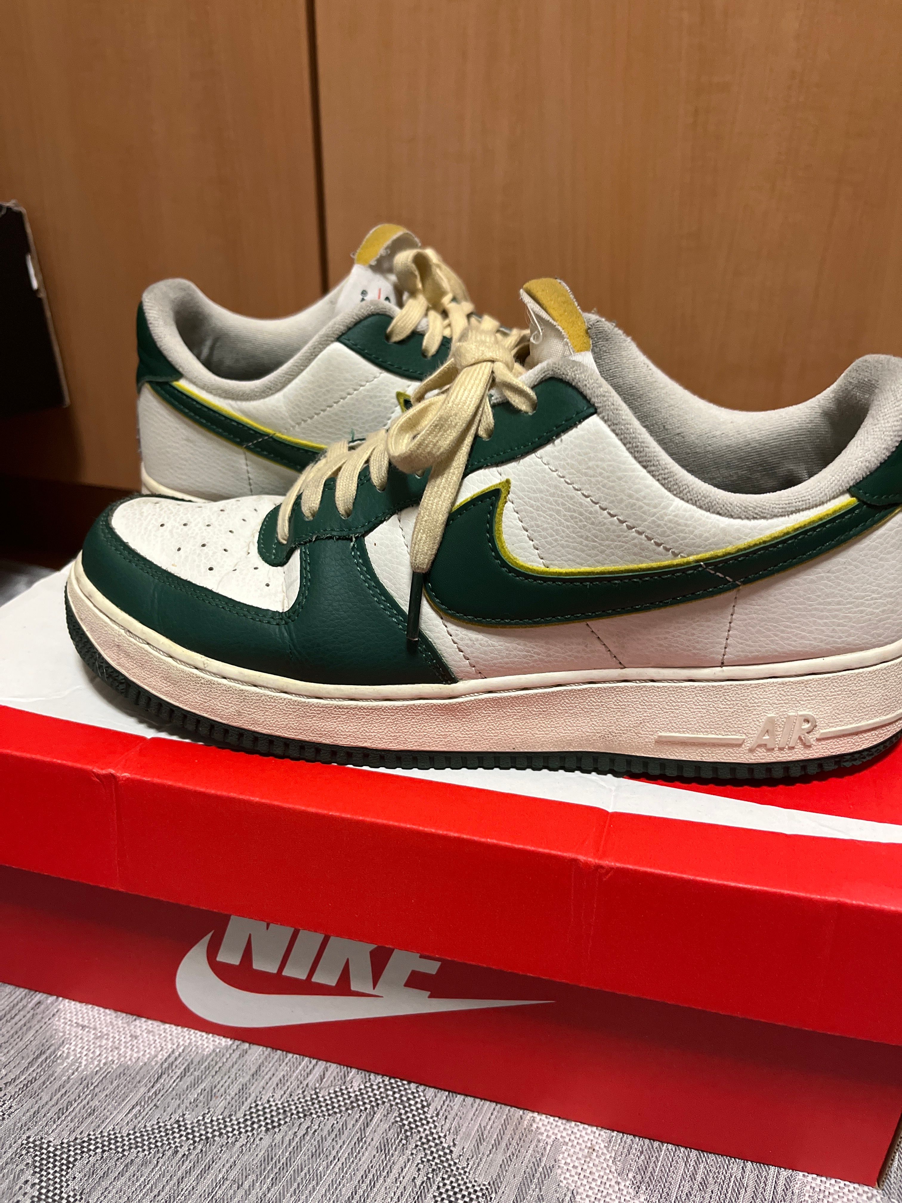 Nike Air Force 1 Low '07 LV8 "Sail/Noble Green"