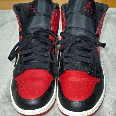 Nike Air Jordan 1 Mid "Bred"
