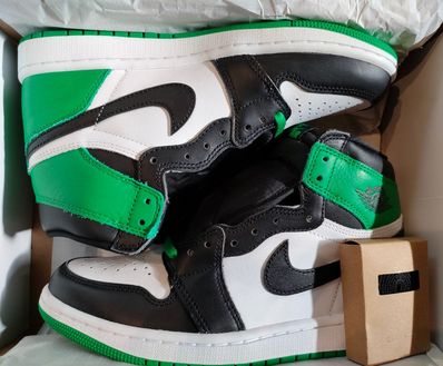 Nike Air Jordan 1 Retro High OG "Celtics/Black and Lucky Green" (2023)