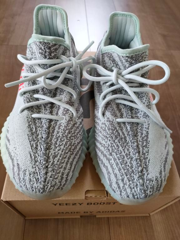 adidas YEEZY Boost 350 V2 "Blue Tint"