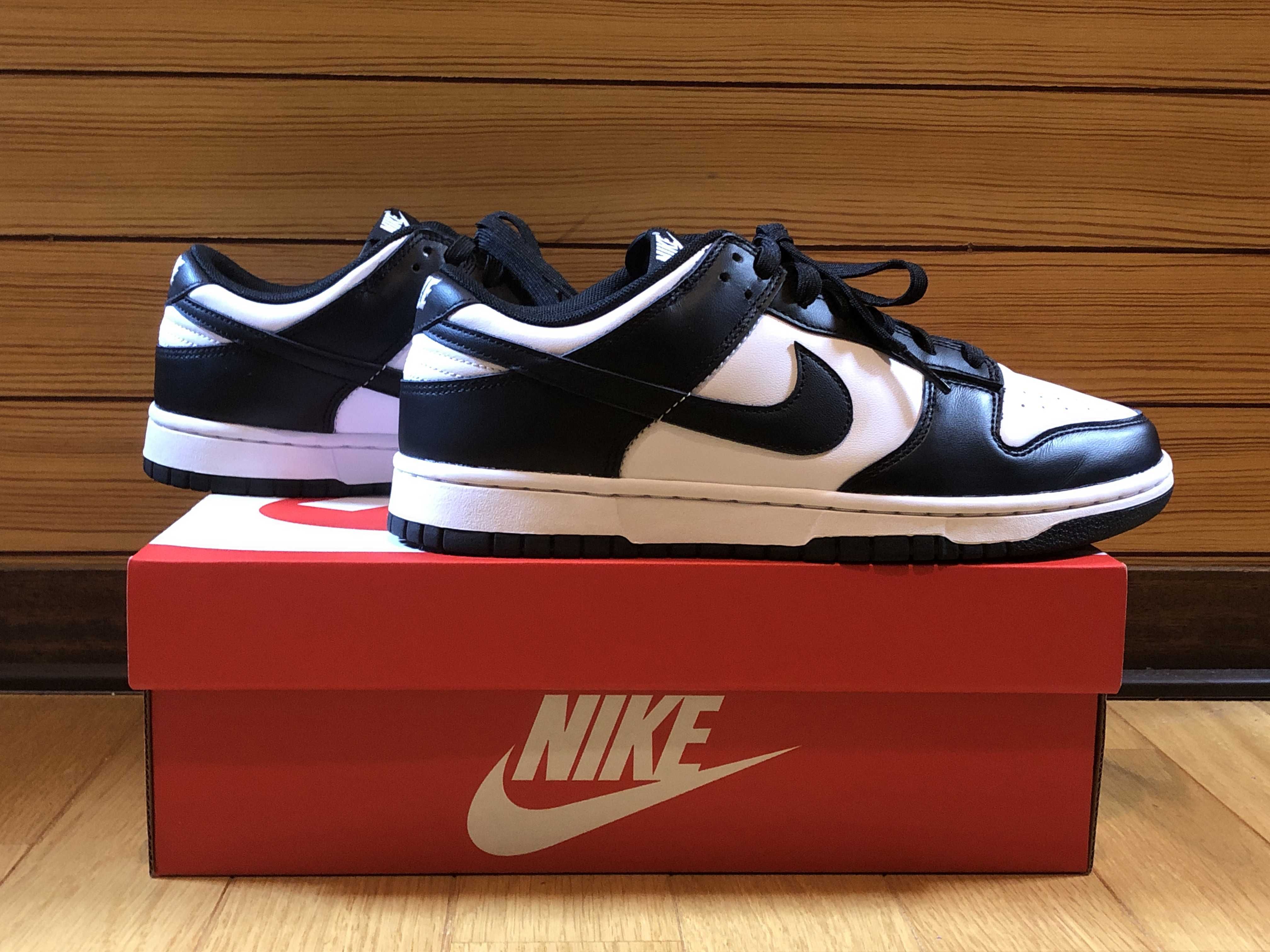 Nike Dunk Low Retro "Panda/White/Black"