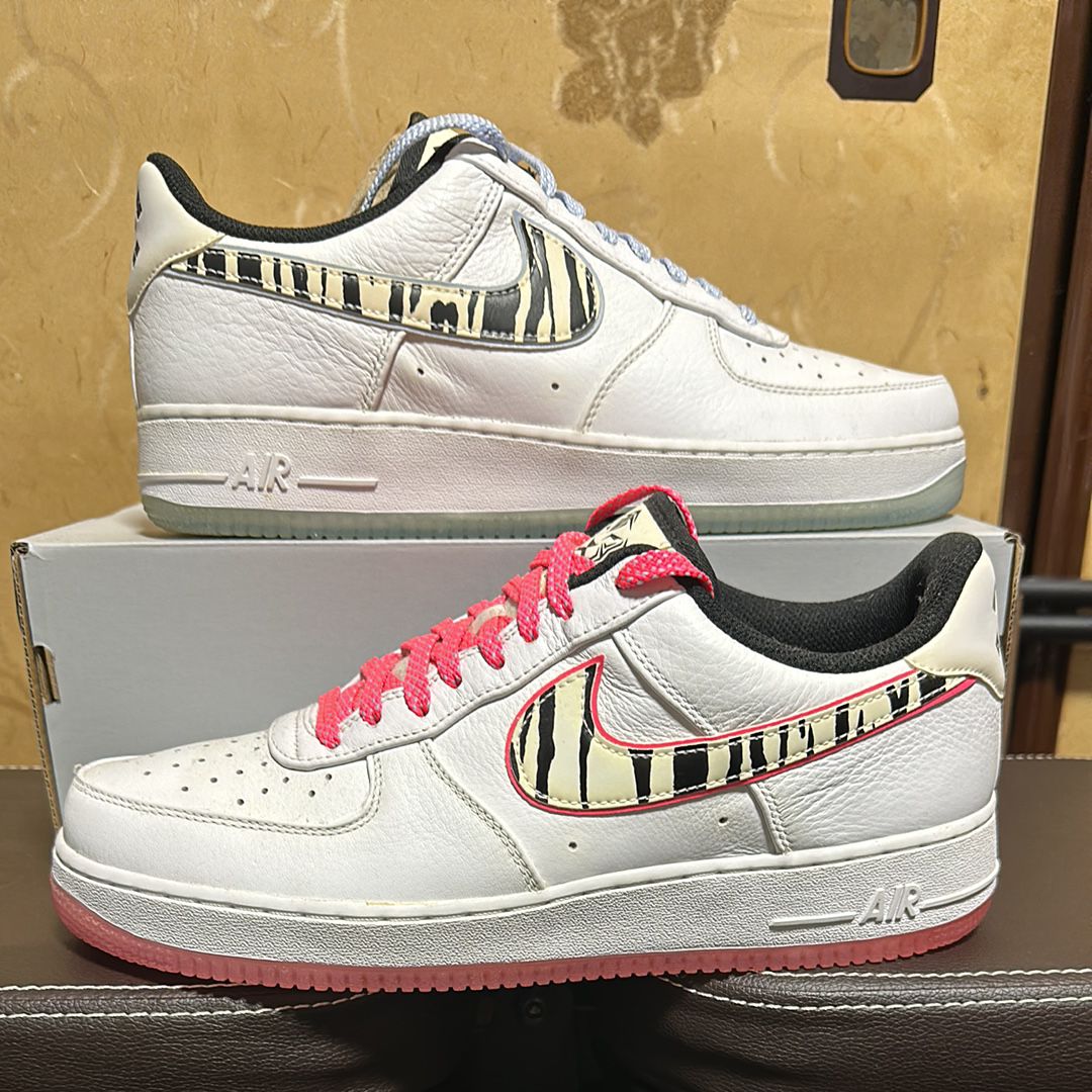 Nike Air Force 1 Low "White Tiger"