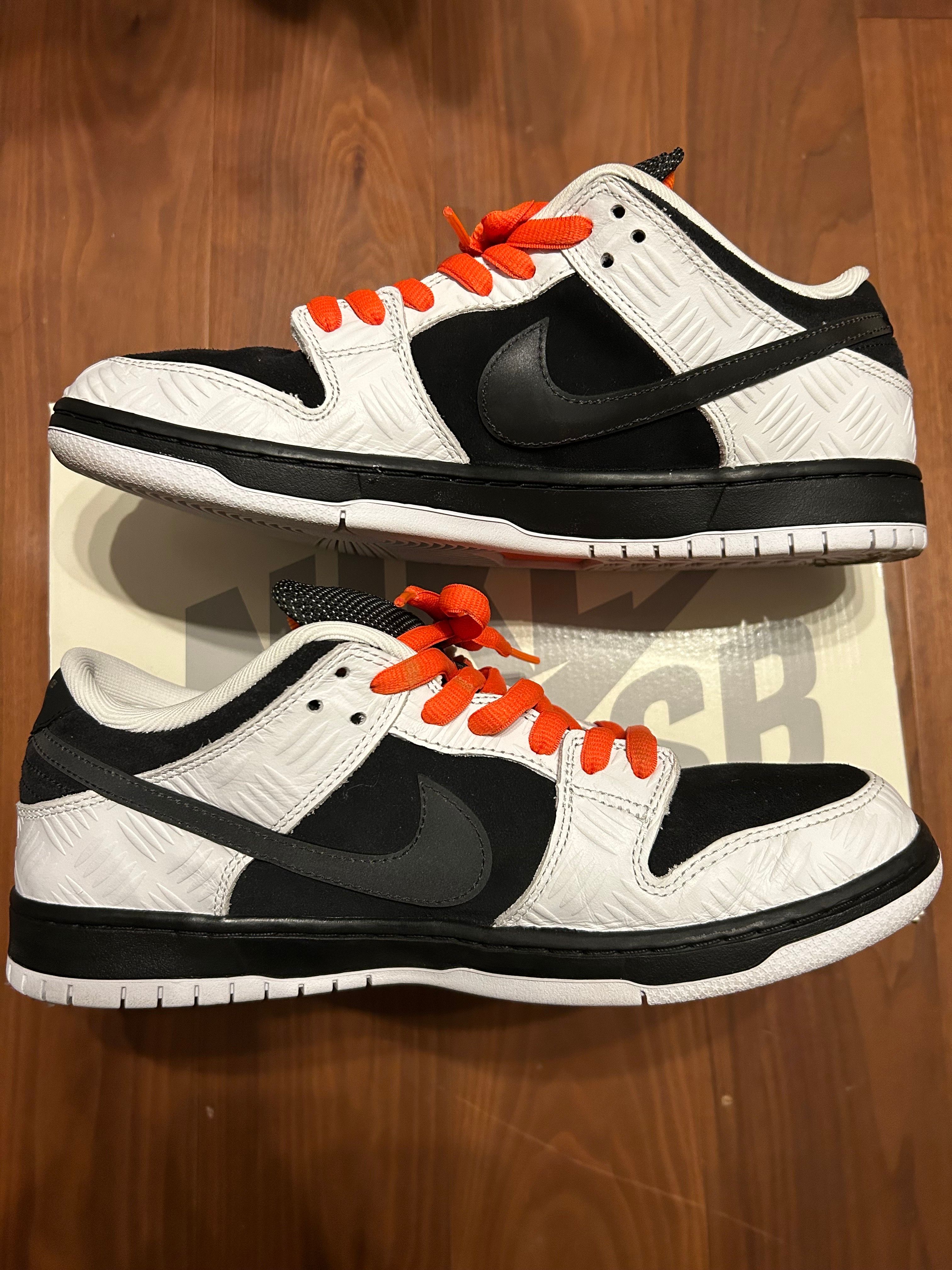 TIGHTBOOTH × Nike SB Dunk Low Pro QS "Black and White"
