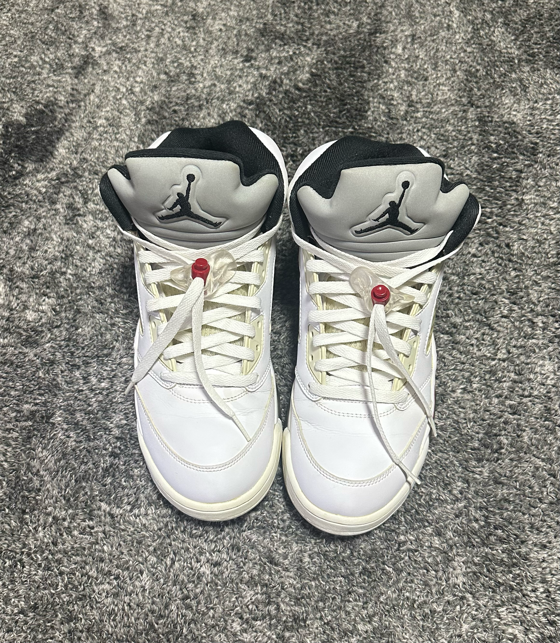 Supreme × Nike Air Jordan 5 Retro "White"