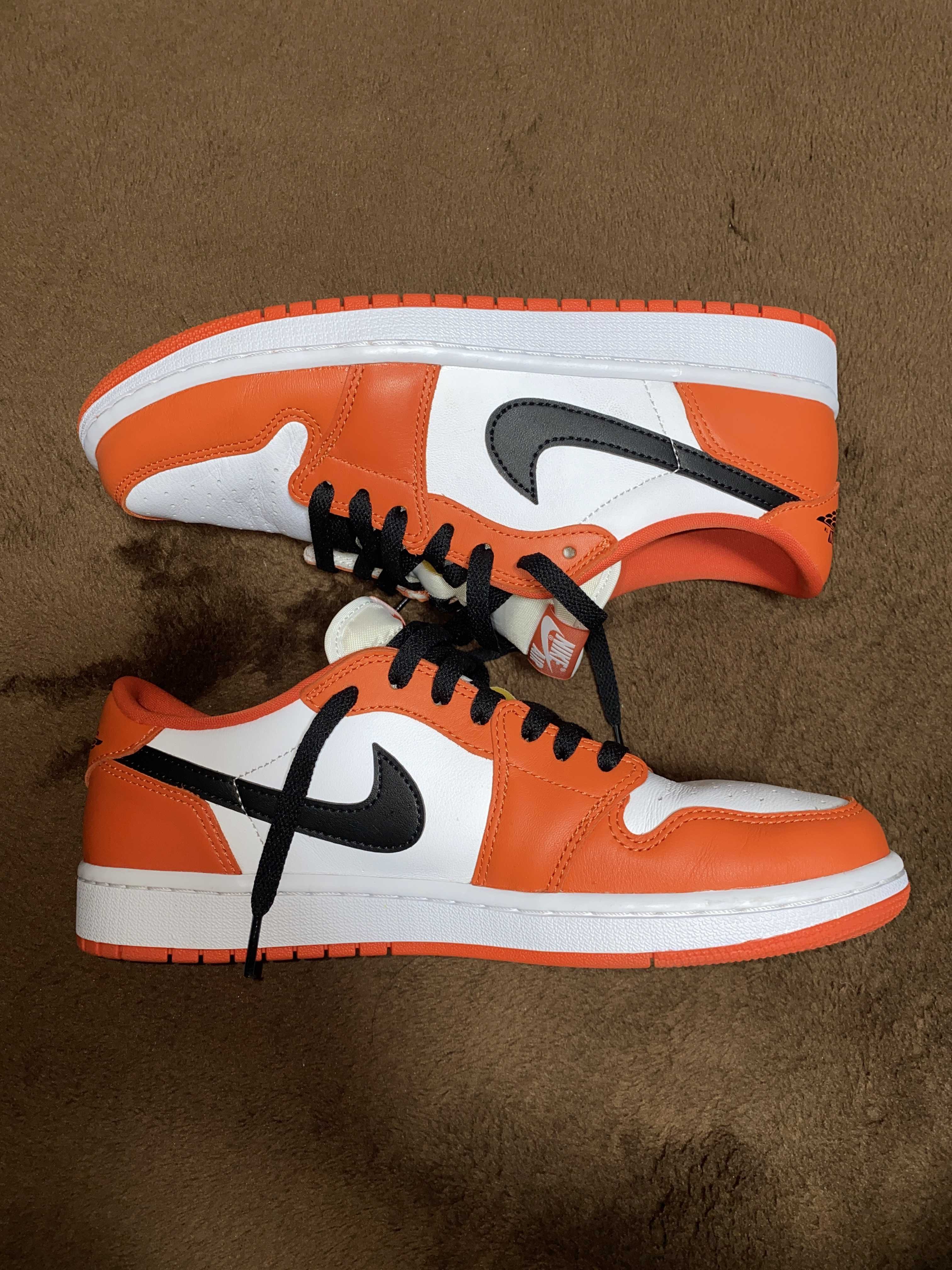 Nike Women's Air Jordan 1 Low OG "Starfish"