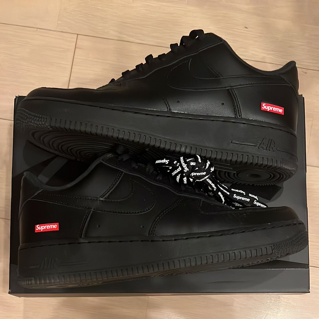 Supreme × Nike Air Force 1 Low "Black"