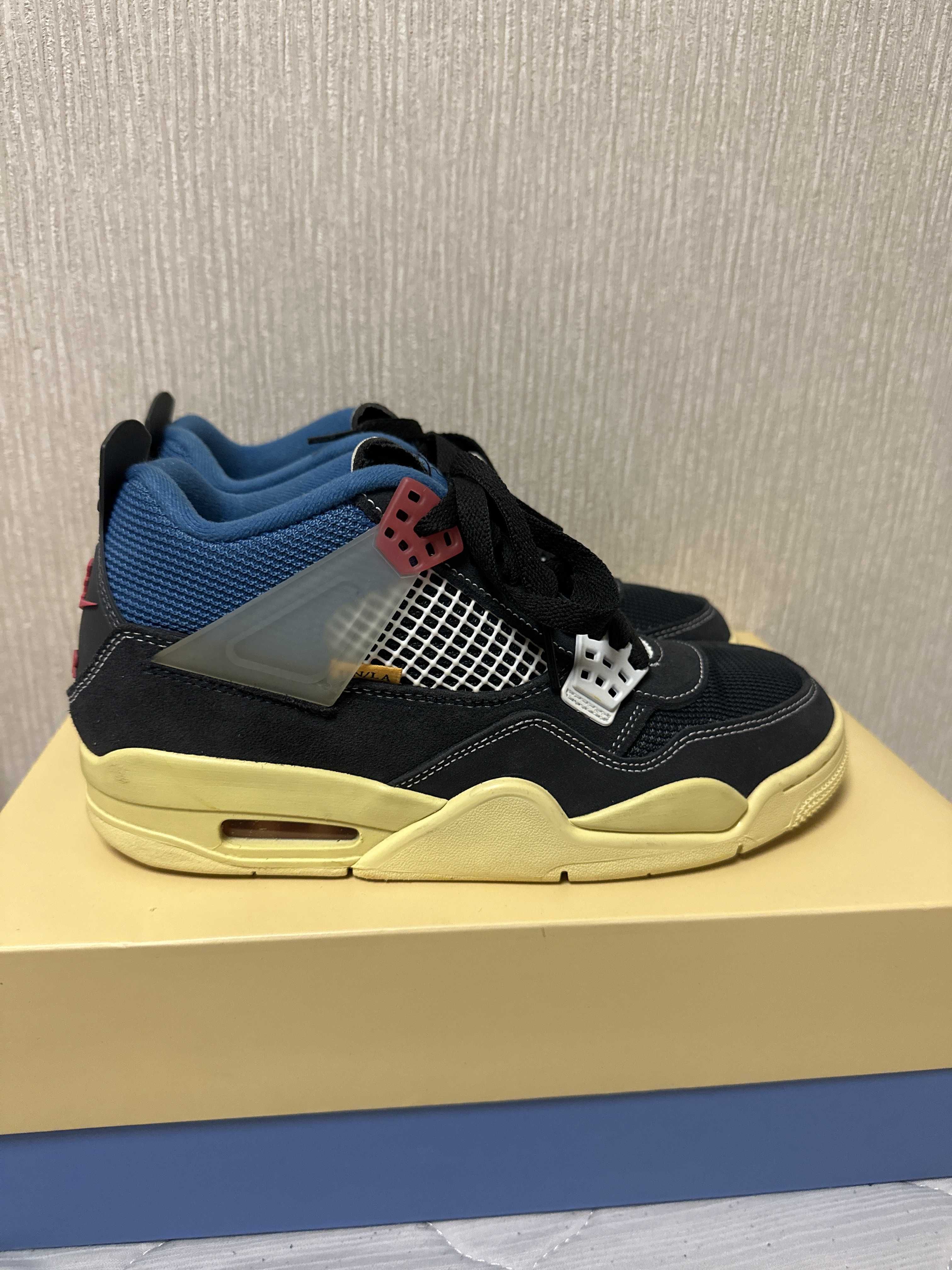 UNION × NIKE AIR JORDAN 4 "OFF NOIR"