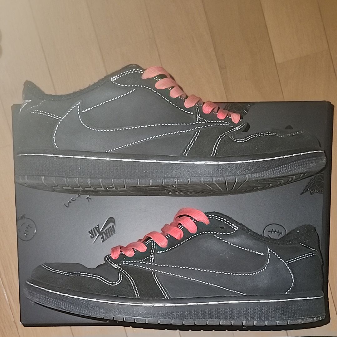 Travis Scott × Nike Air Jordan 1 Low OG SP "Black Phantom"