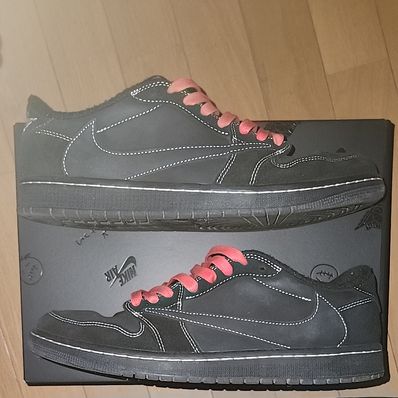 Travis Scott × Nike Air Jordan 1 Low OG SP "Black Phantom"