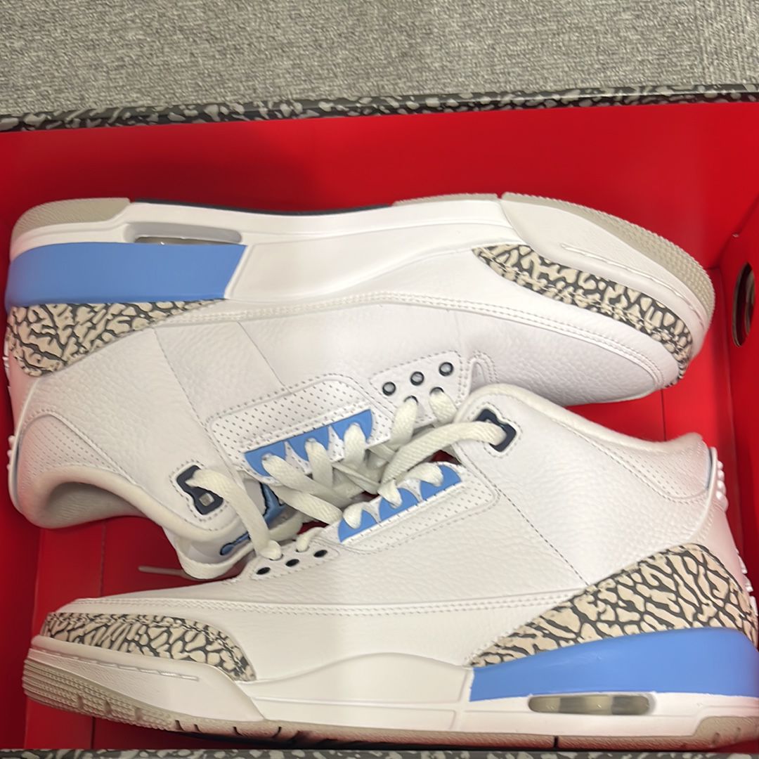Nike Air Jordan 3 Retro "UNC" (2020)