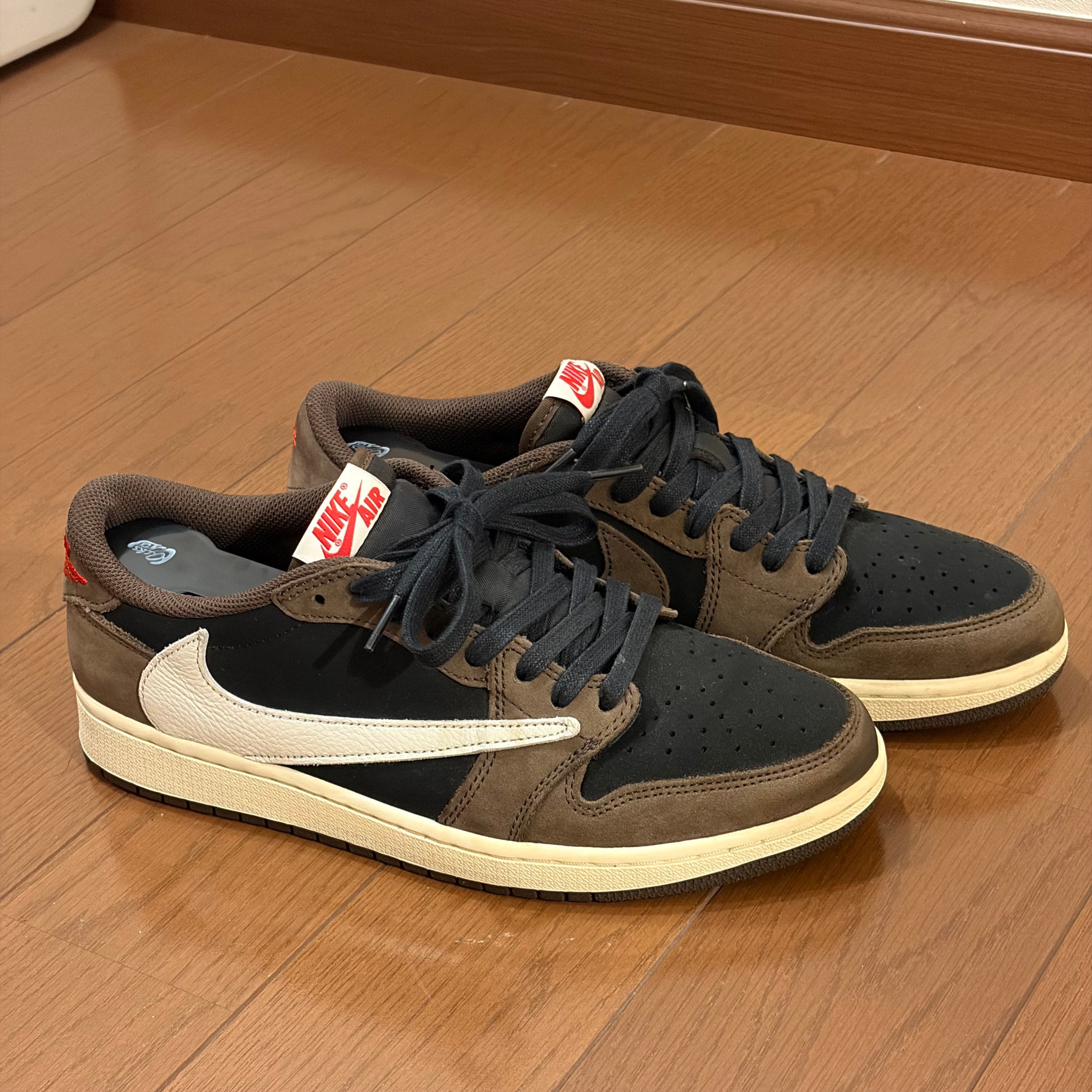 Travis Scott × Nike Air Jordan 1 Low OG SP-T "Black/Dark Mocha"
