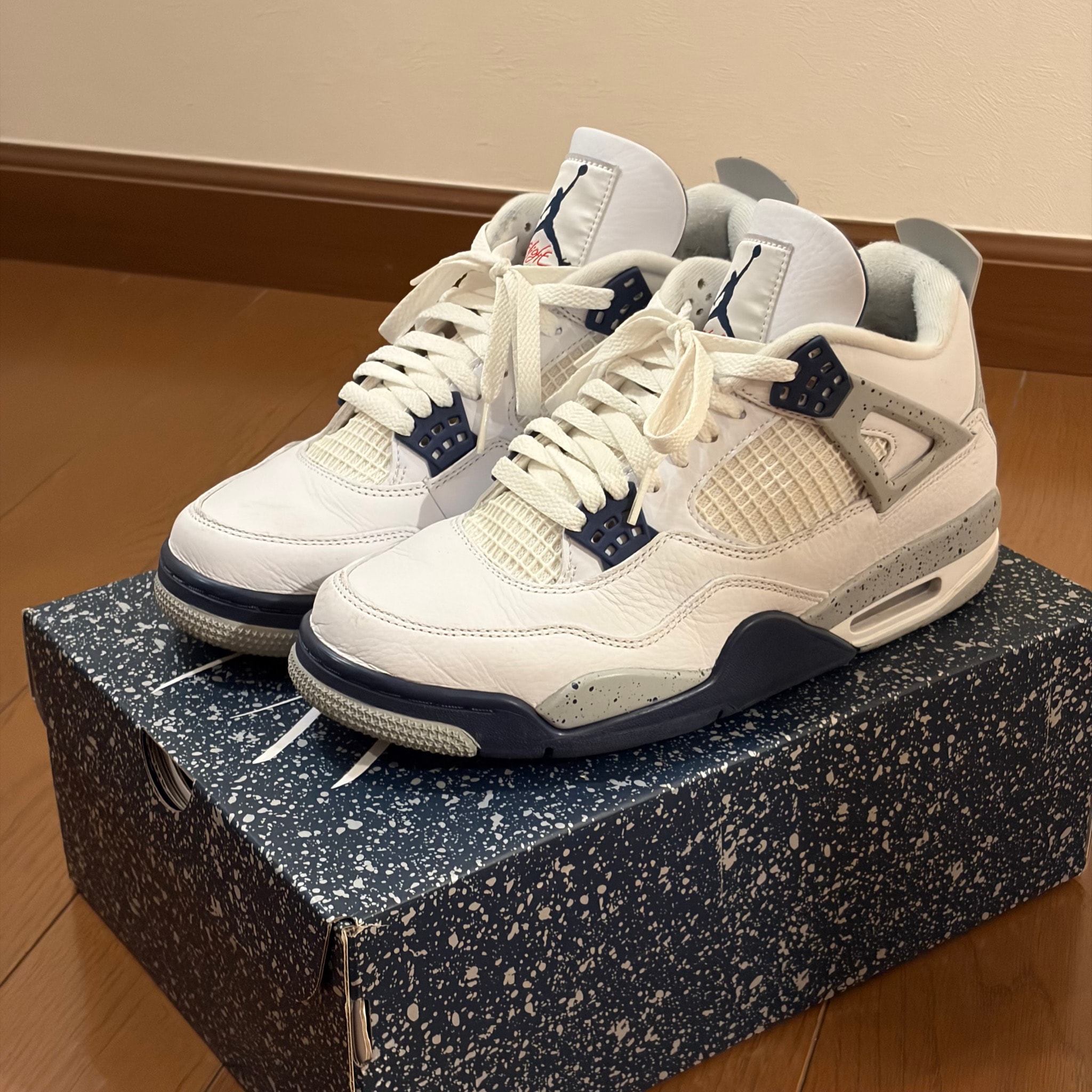 Nike Air Jordan 4 "Midnight Navy"