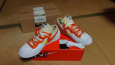 SACAI × NIKE BLAZER LOW "MAGMA ORANGE"