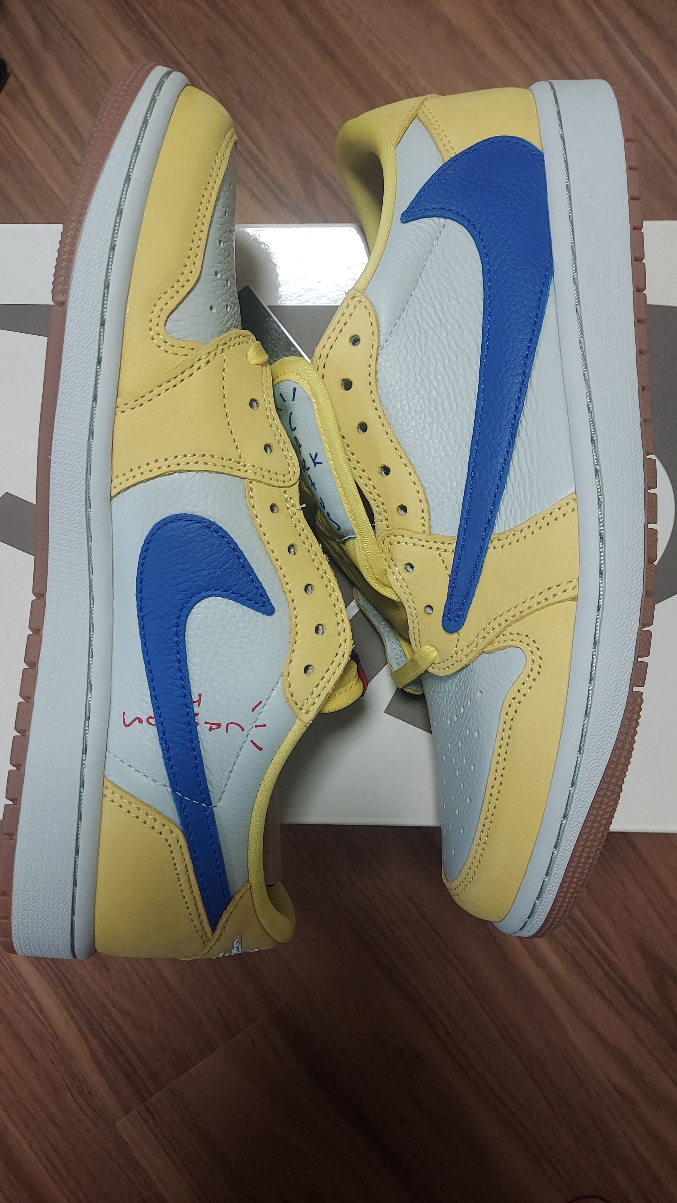 Travis Scott × Nike Women's Air Jordan 1 Retro Low OG "Canary"