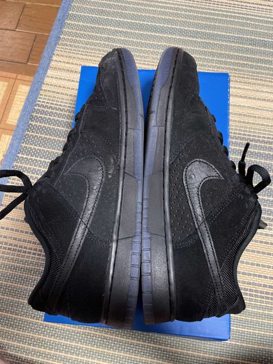 UNDEFEATED × Nike Dunk Low SP "5 ON IT"