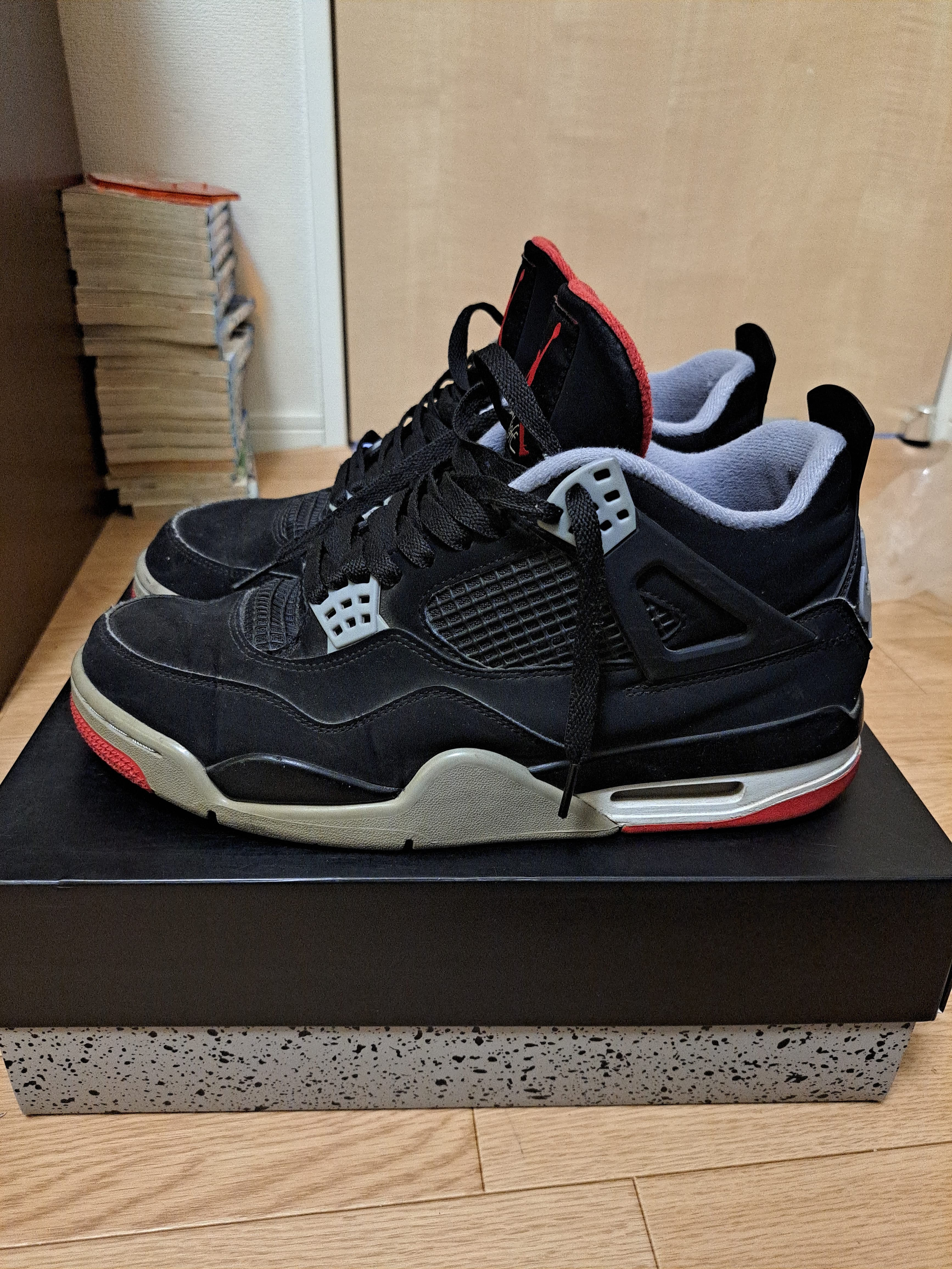 Nike Air Jordan 4 Retro "Bred" (2019)  