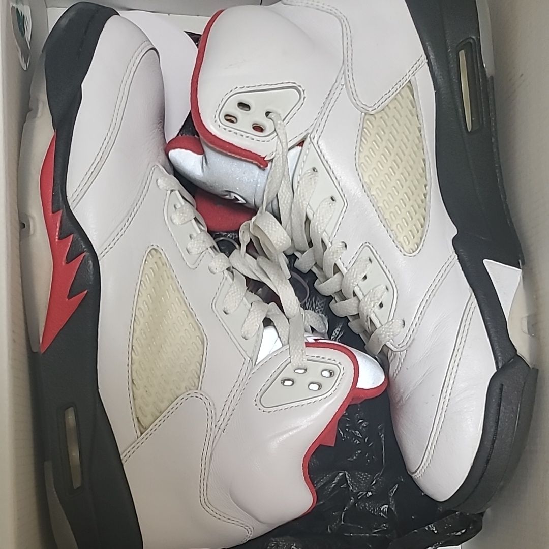 Nike Air Jordan 5 Retro "Fire Red" (2020)