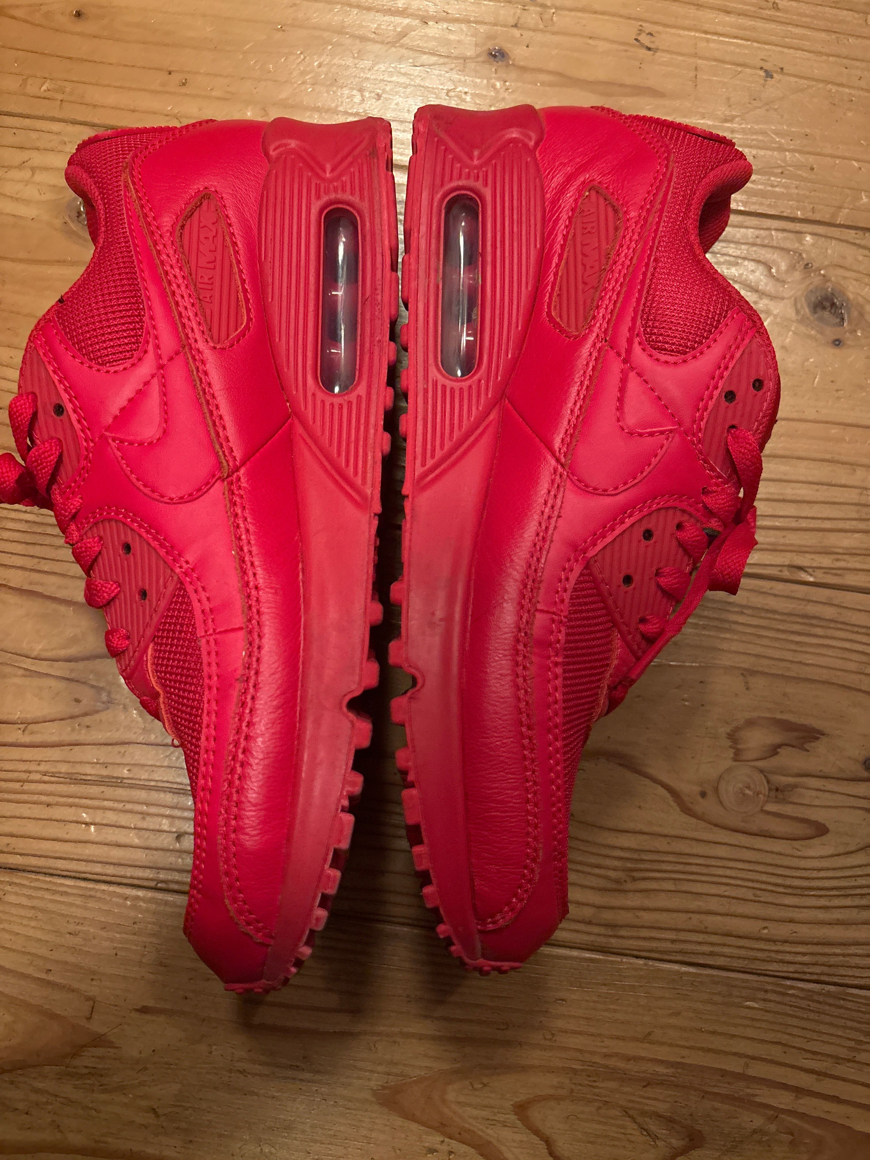 Nike Air Max 90 "University Red"