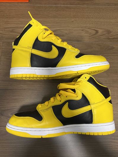 Nike Dunk High "Black/Varsity Maize"