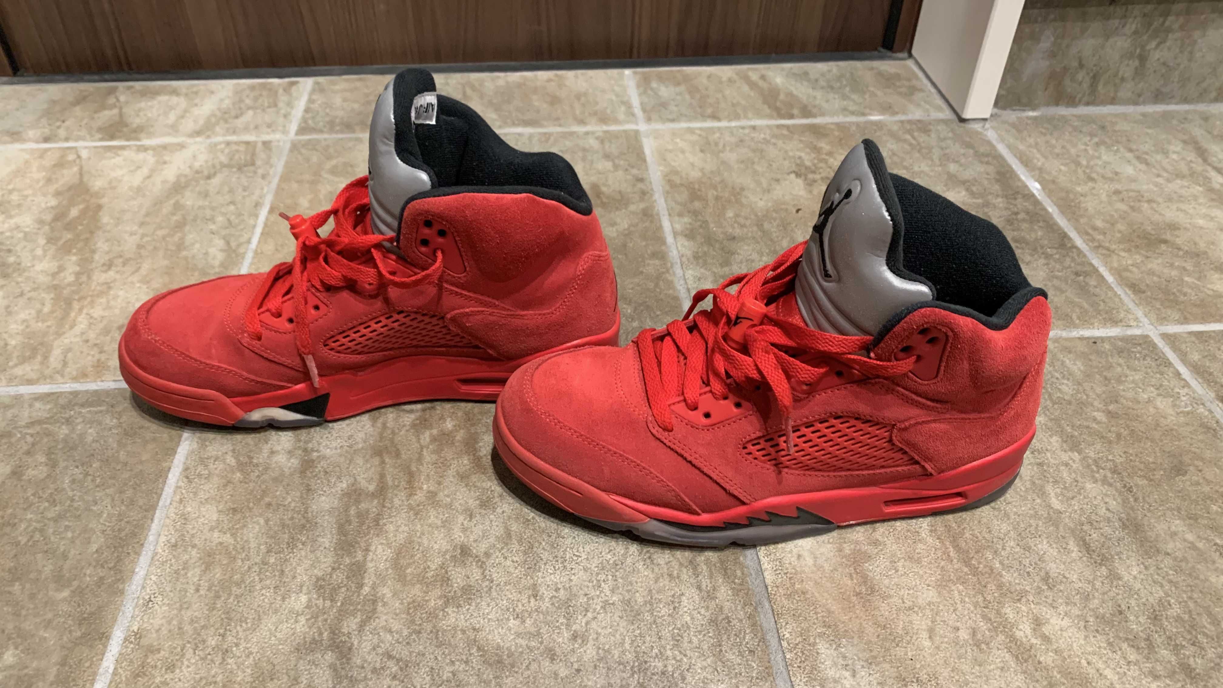 Nike Air Jordan 5 Ratro "Red Suede"