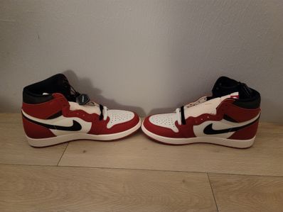 Nike Air Jordan 1 High OG "Lost & Found/Chicago"