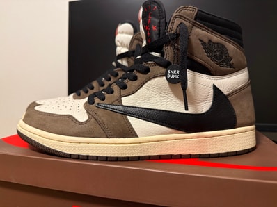 Travis Scott × Nike Air Jordan 1 Retro High OG TS SP "Sail/Dark Mocha"