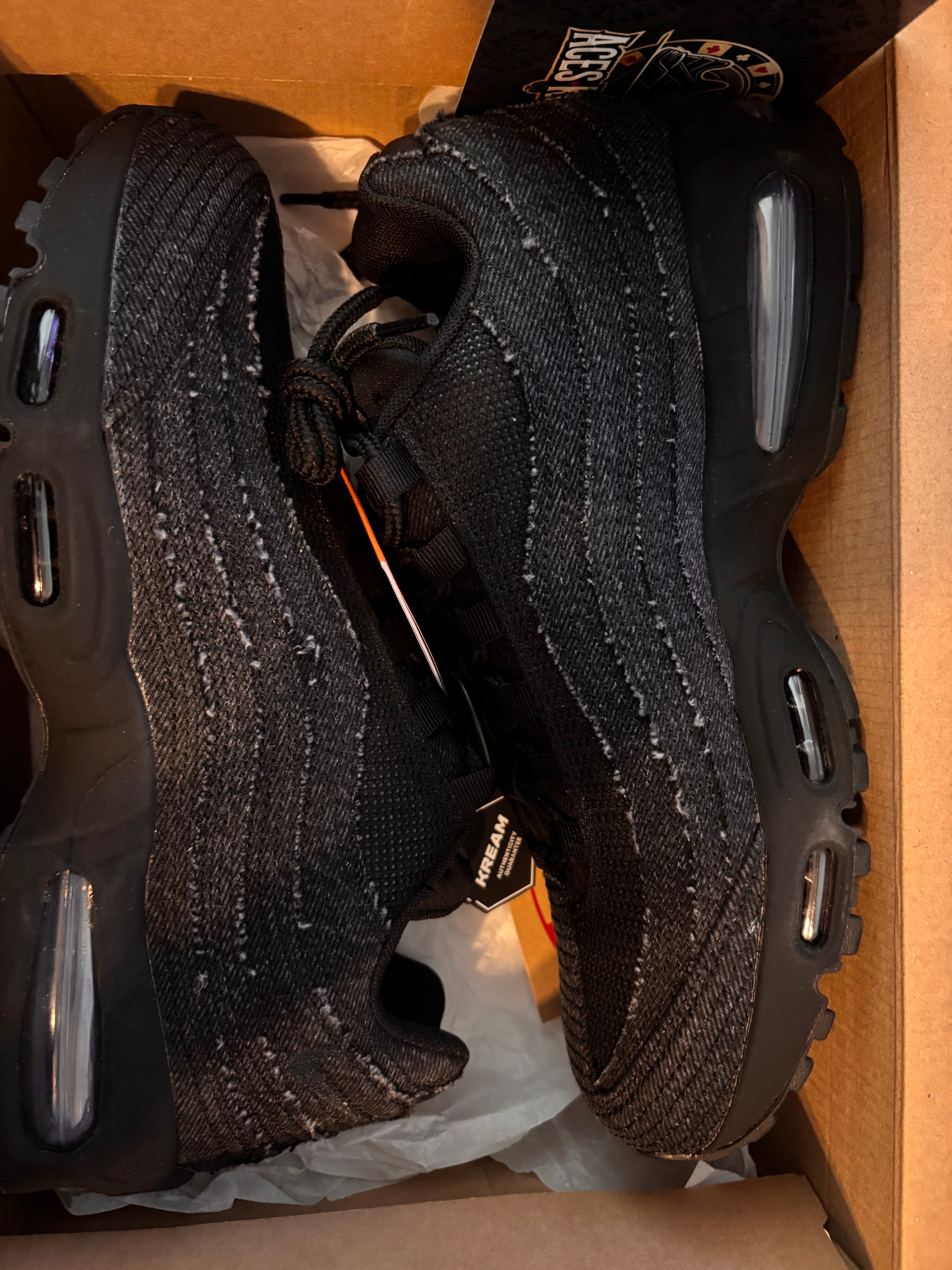 Levi's × Nike Air Max 95 OG "Denim Black"
