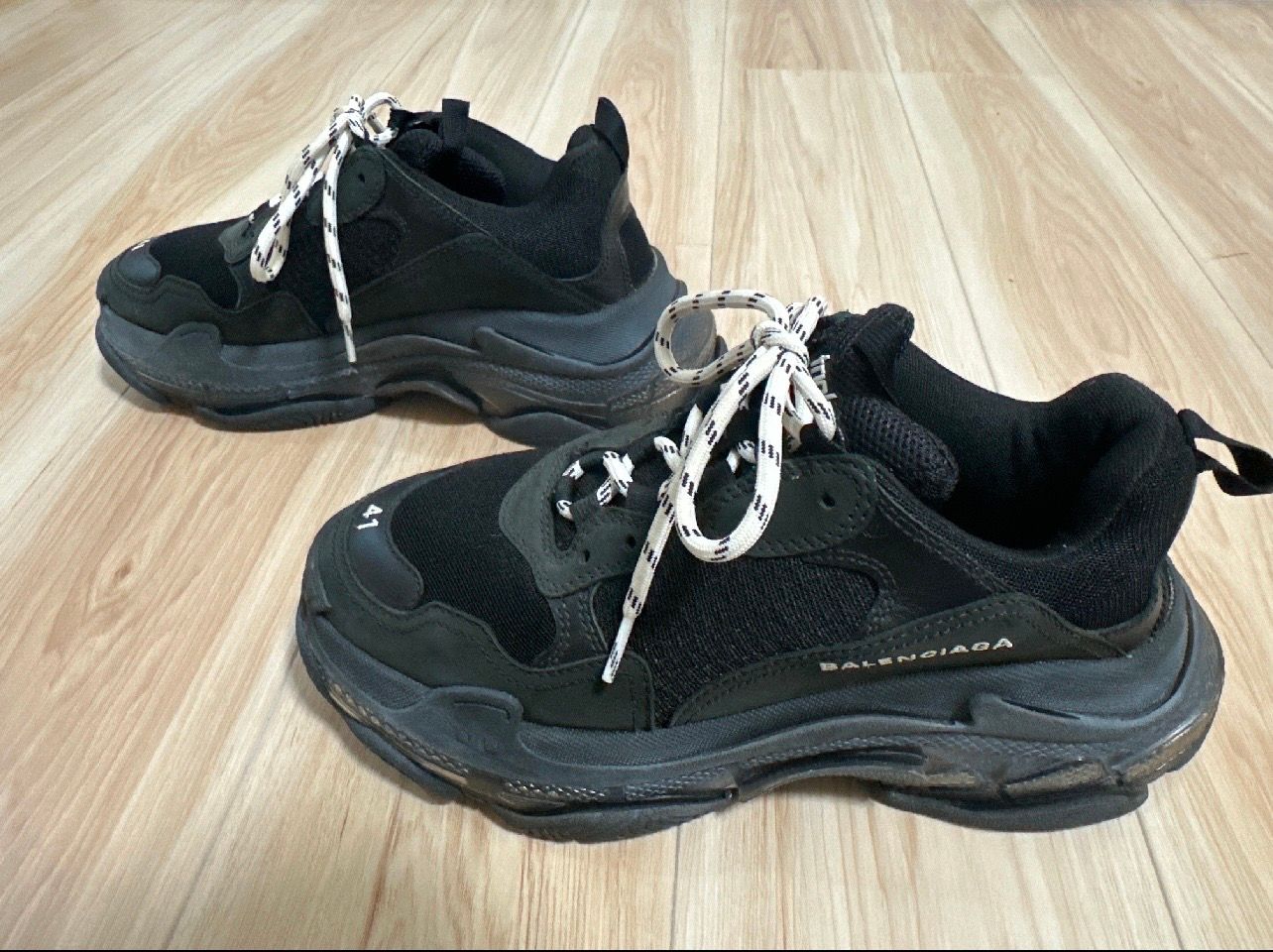BALENCIAGA Triple S Clear Sole "Black"