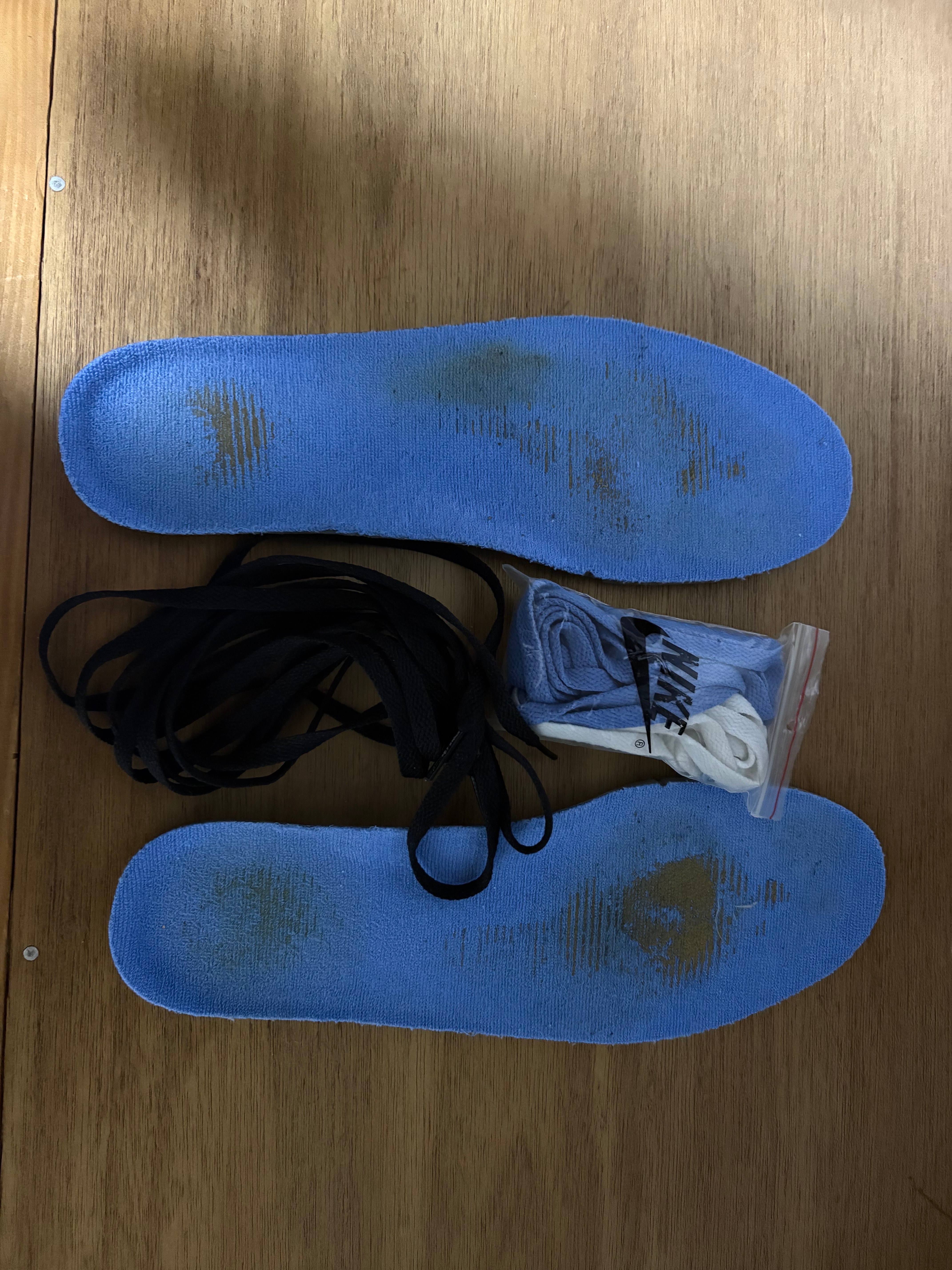 Supreme × Nike SB Dunk High "Blue Stars"