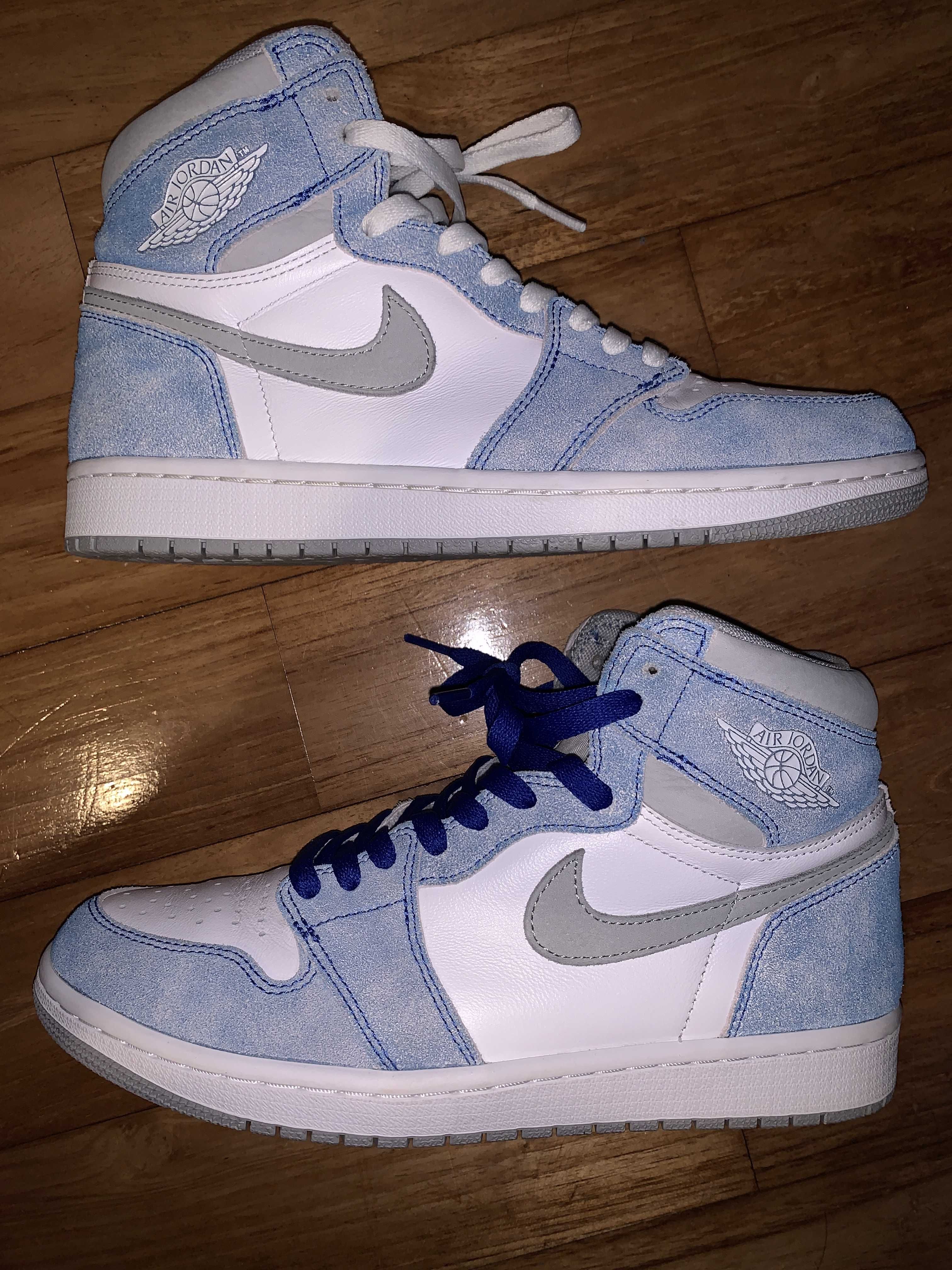 Nike Air Jordan 1 High OG "Hyper Royal"