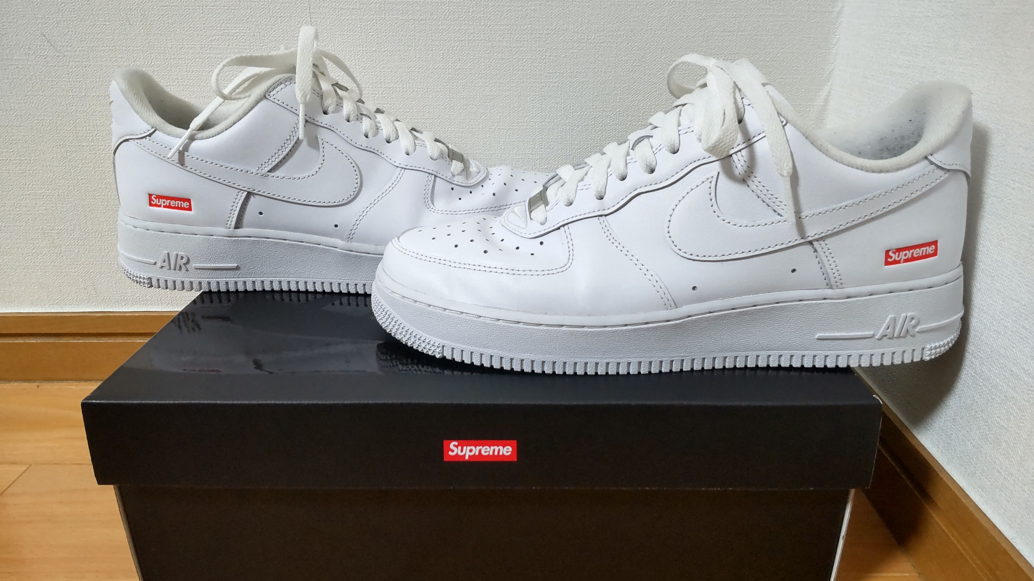 Supreme × Nike Air Force 1 Low "White"