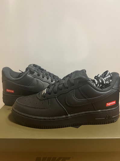 Supreme × Nike Air Force 1 Low "Black"