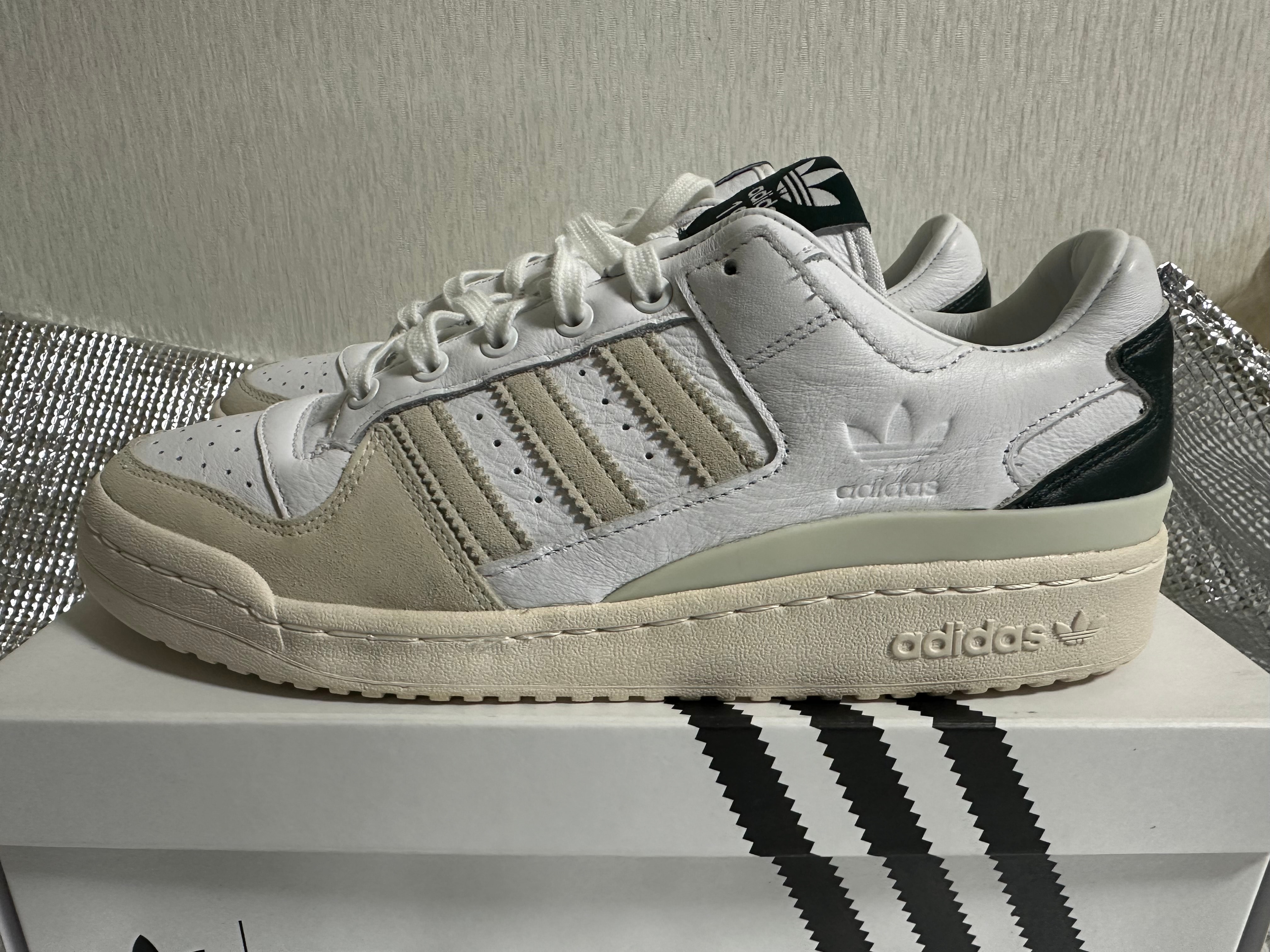 KITH × adidas Forum Low "White/Black"