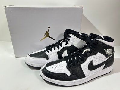 Nike Women's Air Jordan 1 Mid "Homage"